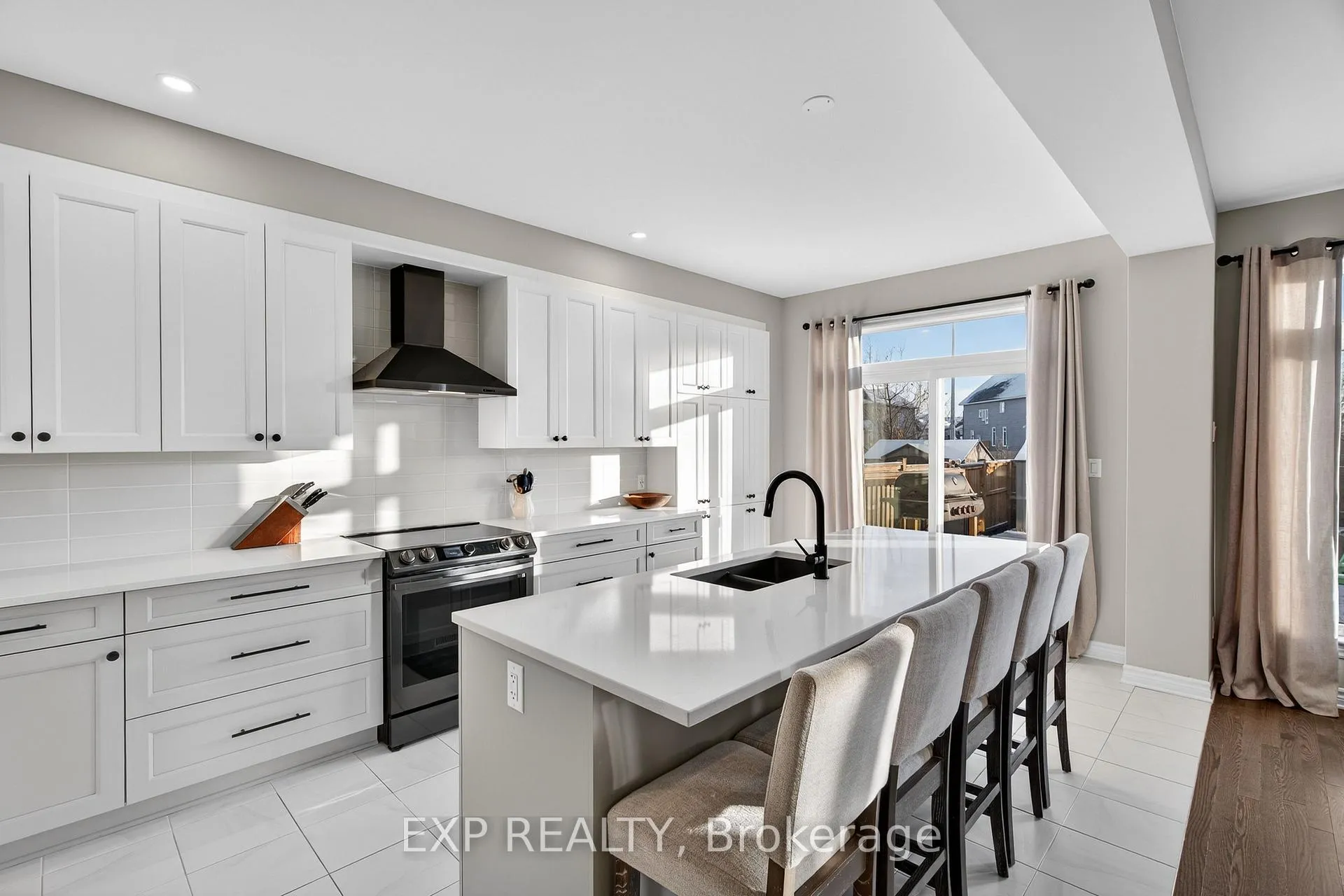 Photo 13 of 1375 Monarch Drive, Kingston, City Northwest — HOMEH