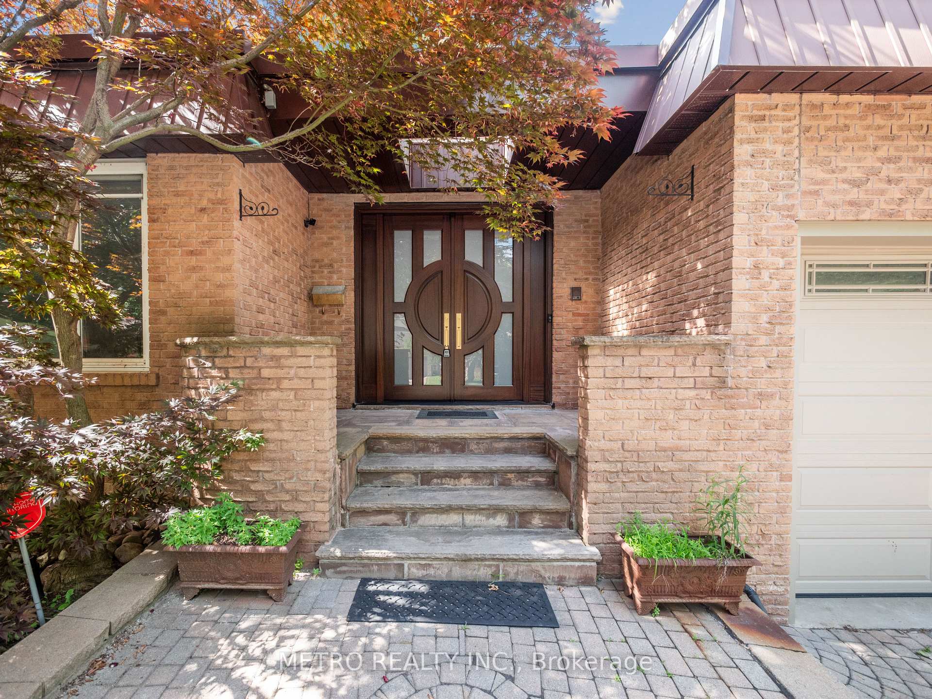 Photo 5 of 14 Village Squire Lane, Markham, Royal Orchard — HOMEH