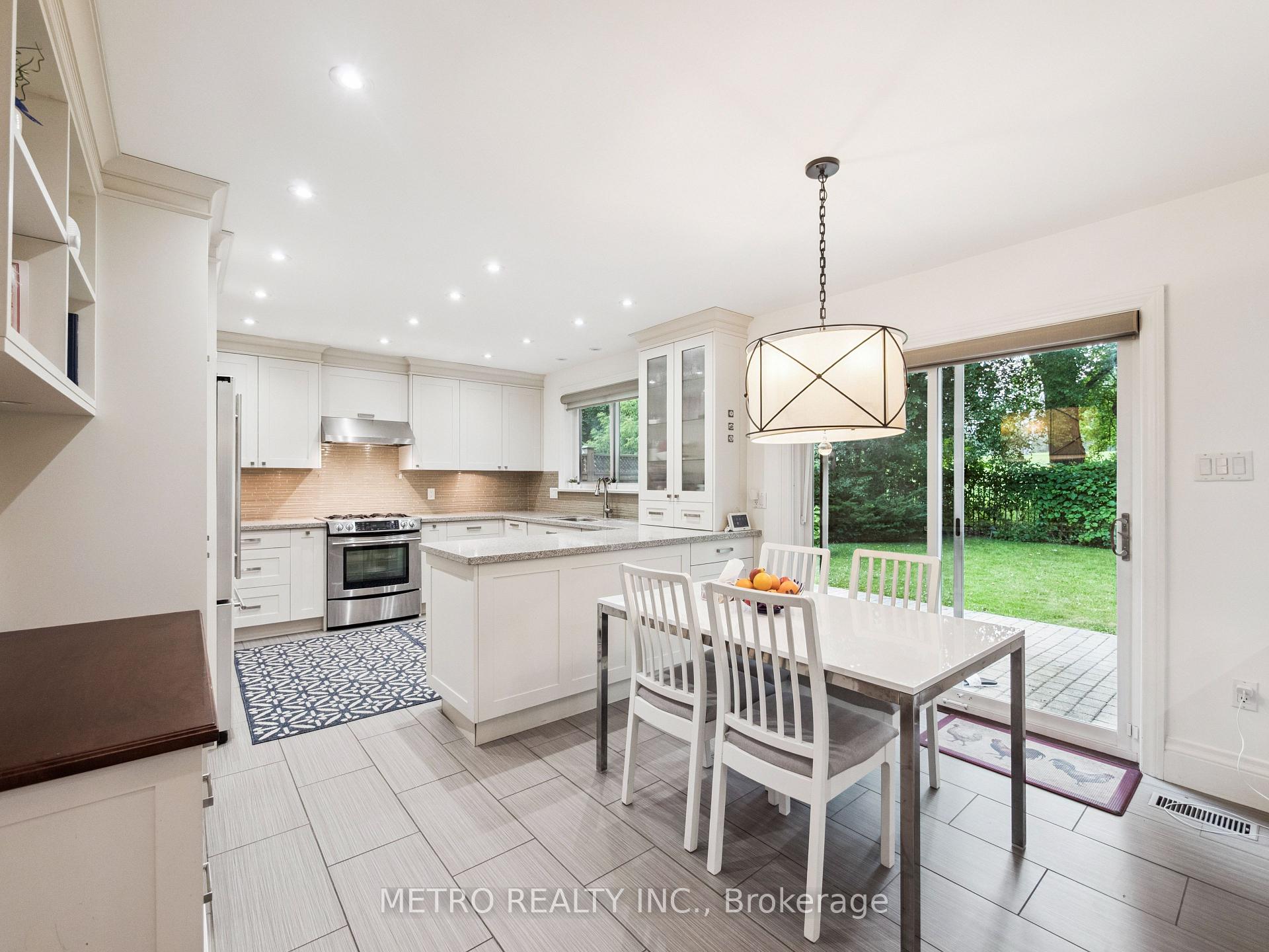 Photo 15 of 14 Village Squire Lane, Markham, Royal Orchard — HOMEH