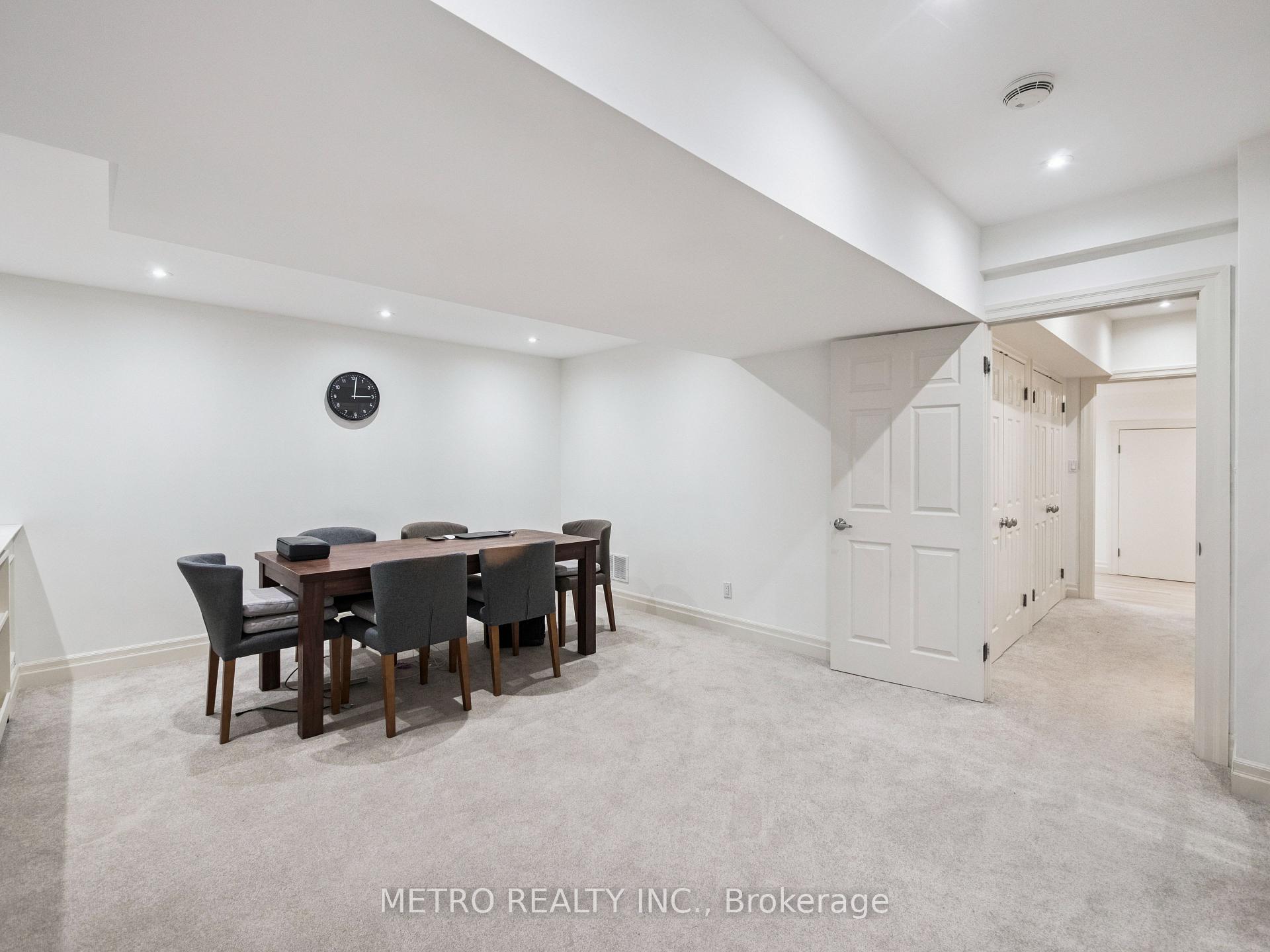 Photo 22 of 14 Village Squire Lane, Markham, Royal Orchard — HOMEH