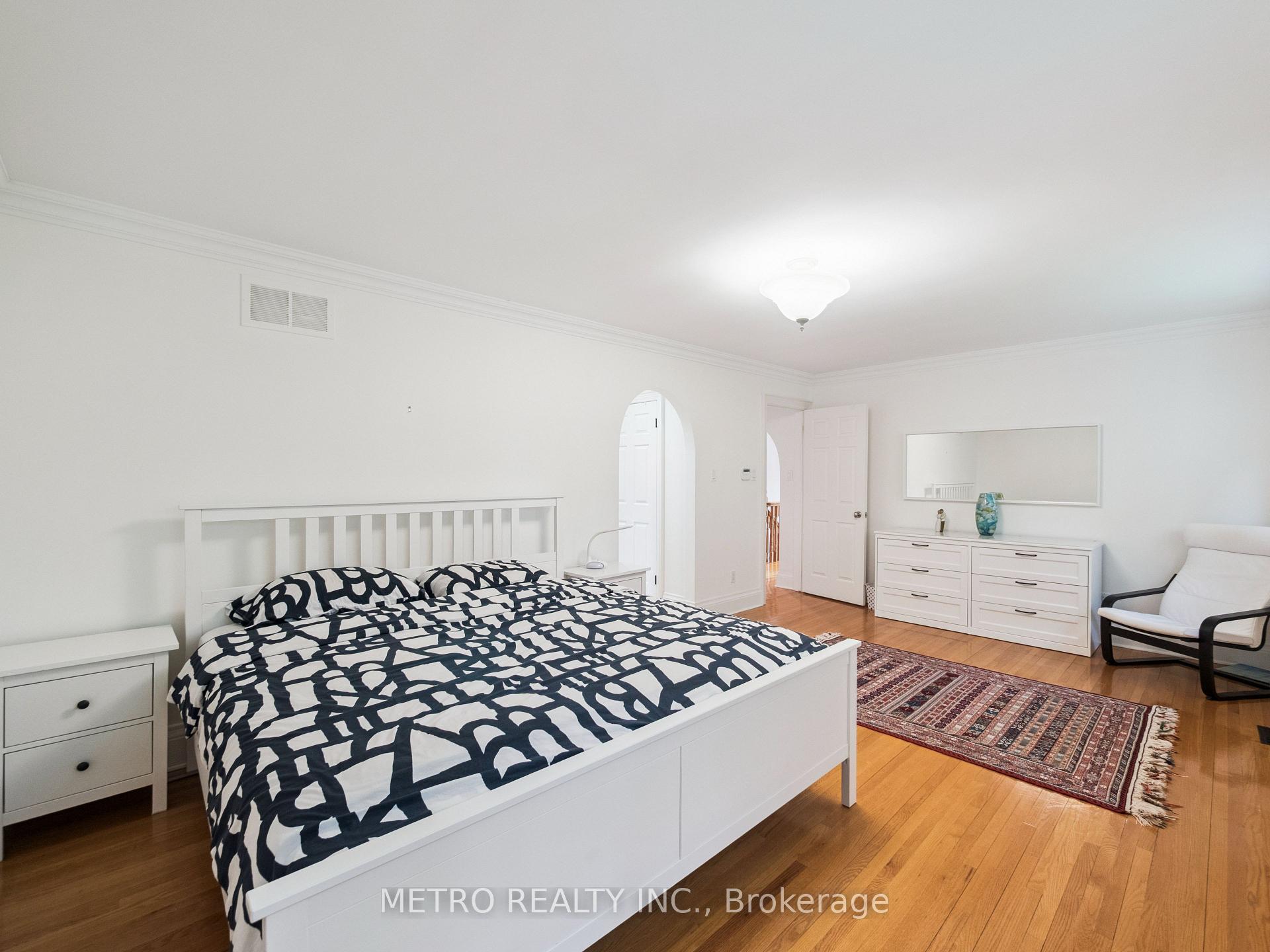 Photo 28 of 14 Village Squire Lane, Markham, Royal Orchard — HOMEH