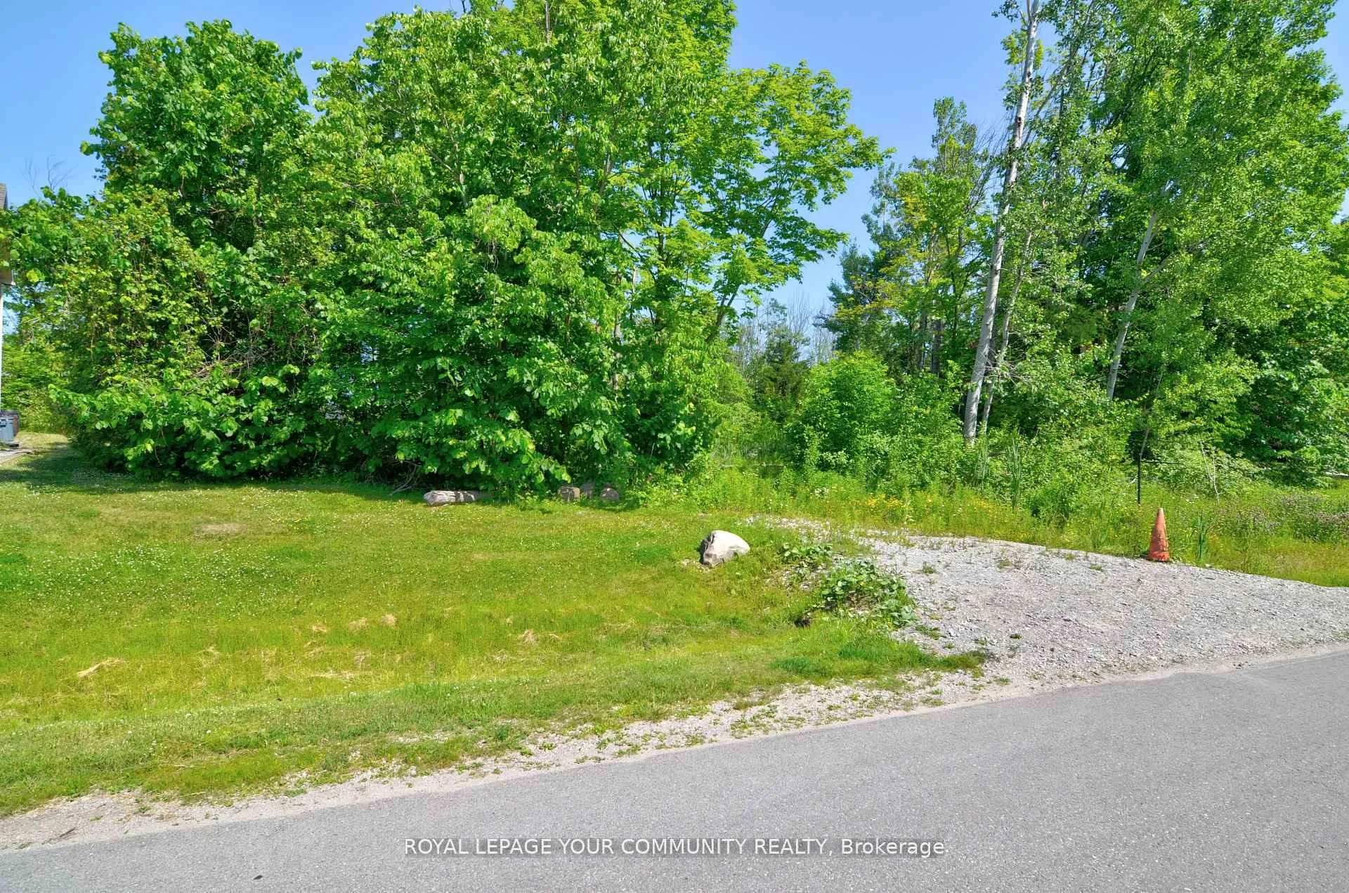 Photo 5 of 3635 Kimberley Street, Innisfil, Rural Innisfil — HOMEH