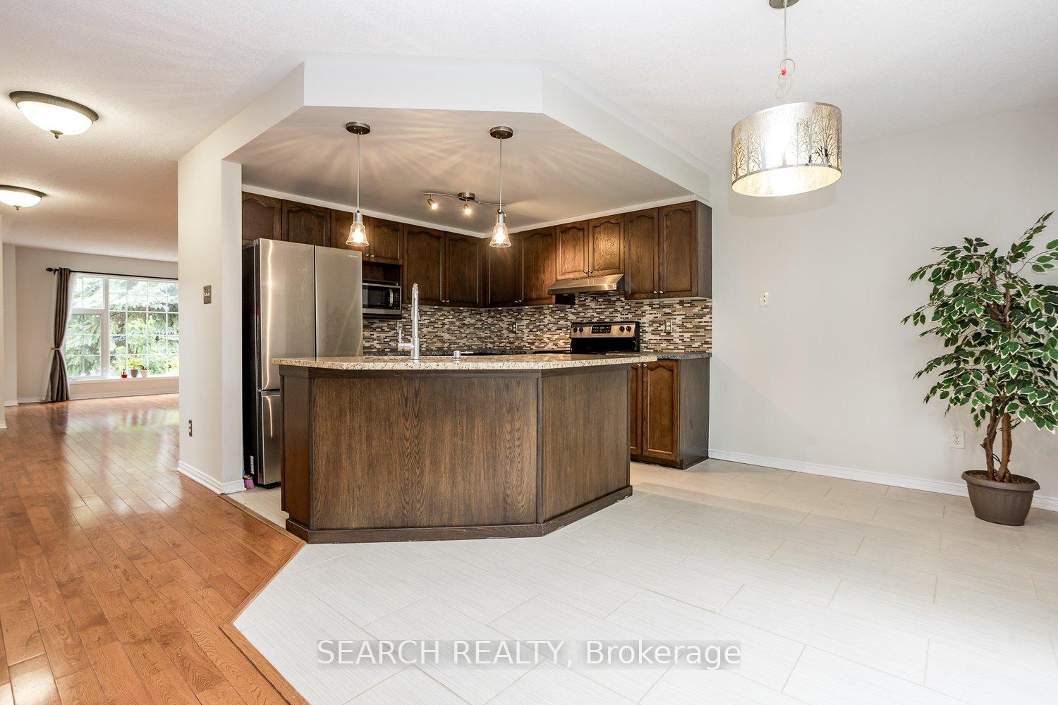 Photo 10 of 9 Oakham Ridge, Ottawa, Kanata - Morgan's Grant/South March — HOMEH