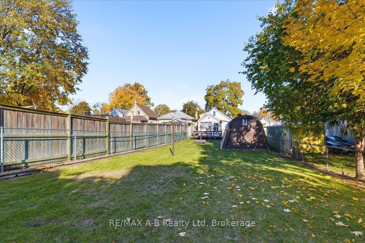 Photo 29 of 853 Queens Avenue, London, East G — HOMEH