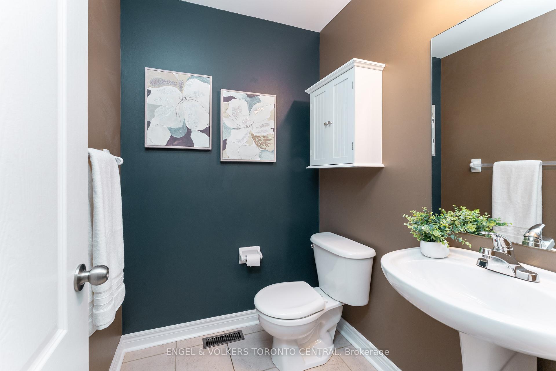 Photo 8 of 22 Donald Sim Avenue, Markham, Cornell — HOMEH