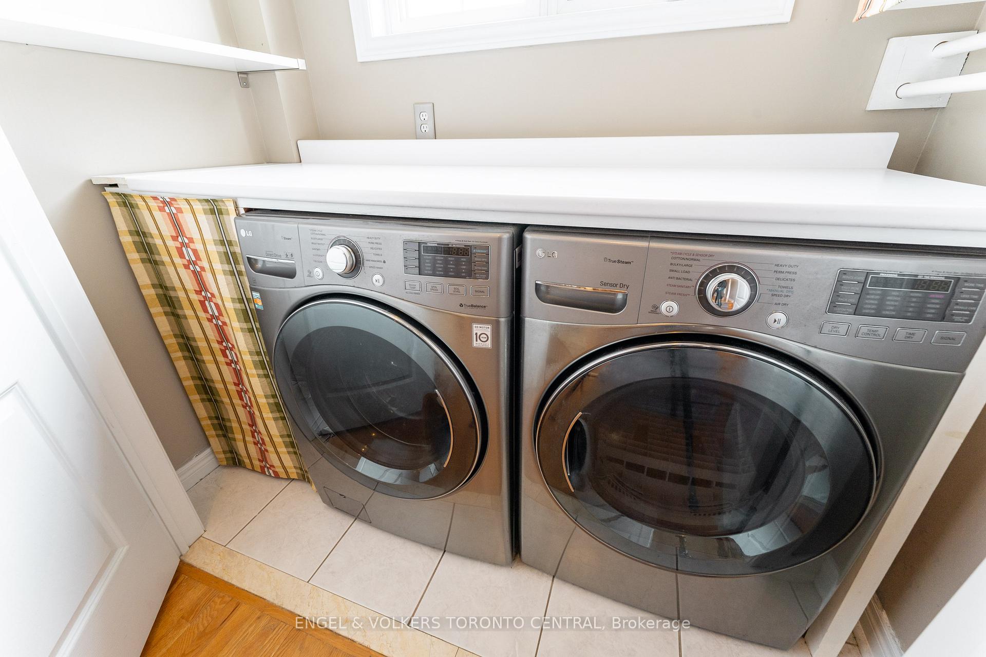 Photo 16 of 22 Donald Sim Avenue, Markham, Cornell — HOMEH