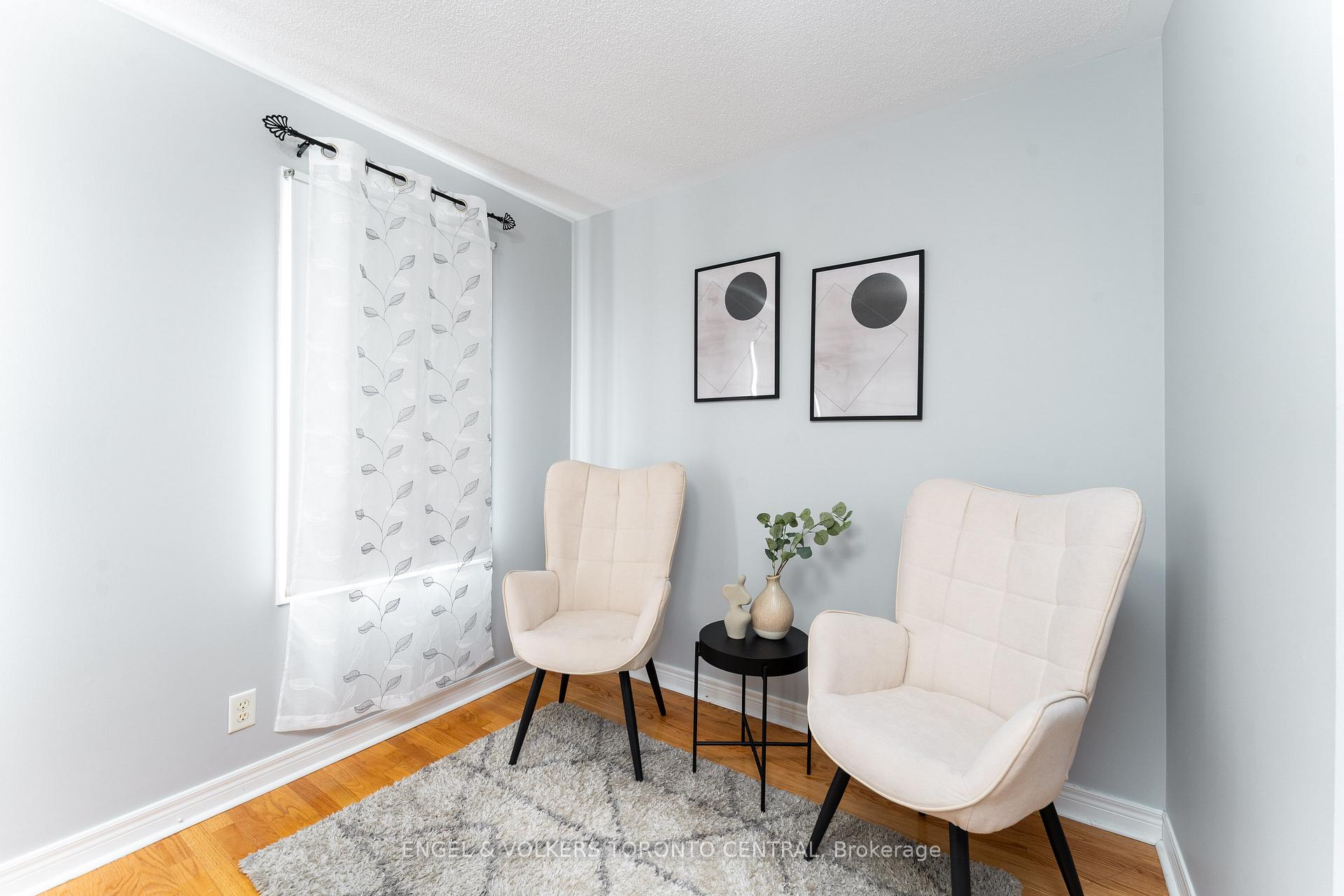 Photo 19 of 22 Donald Sim Avenue, Markham, Cornell — HOMEH