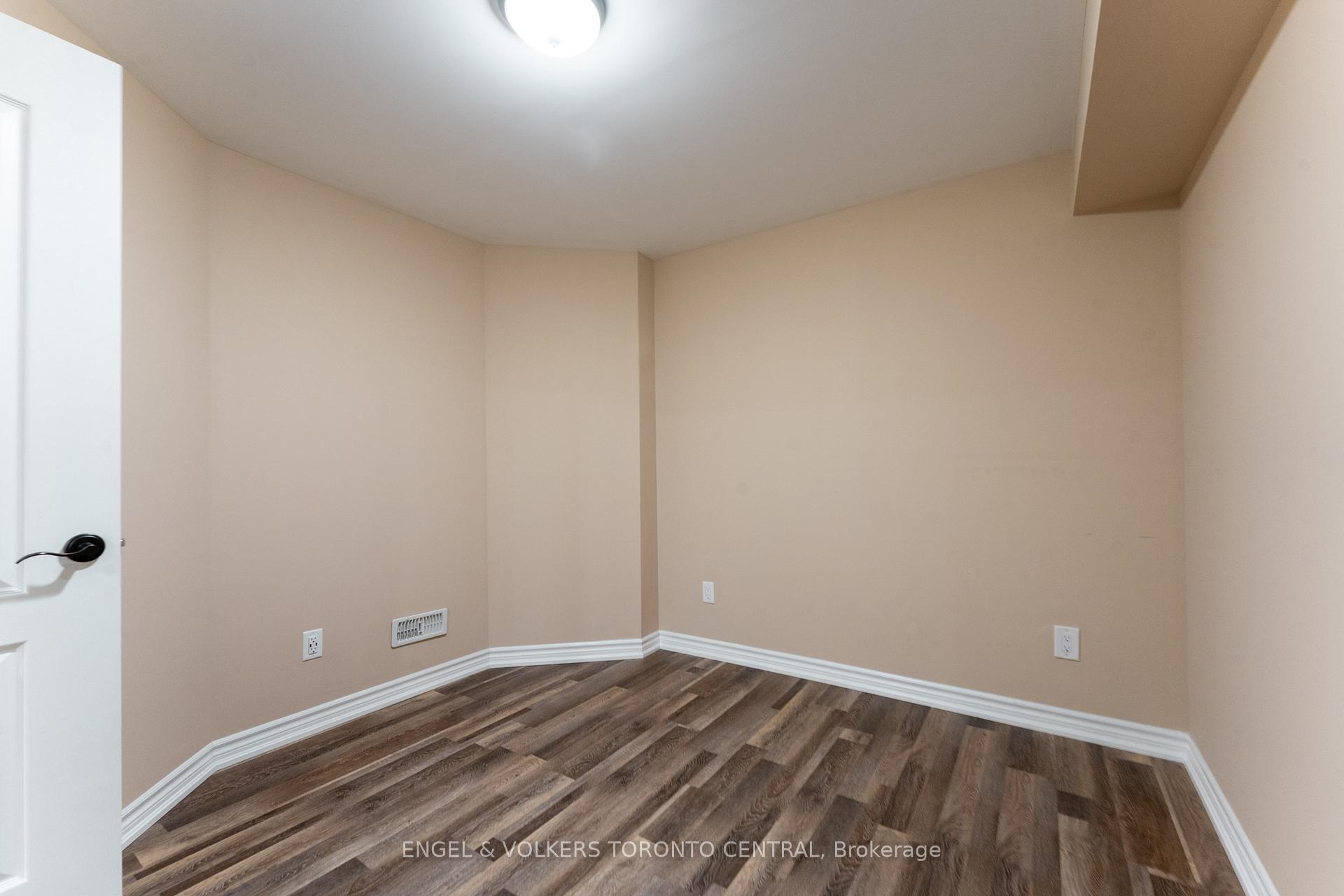 Photo 29 of 22 Donald Sim Avenue, Markham, Cornell — HOMEH
