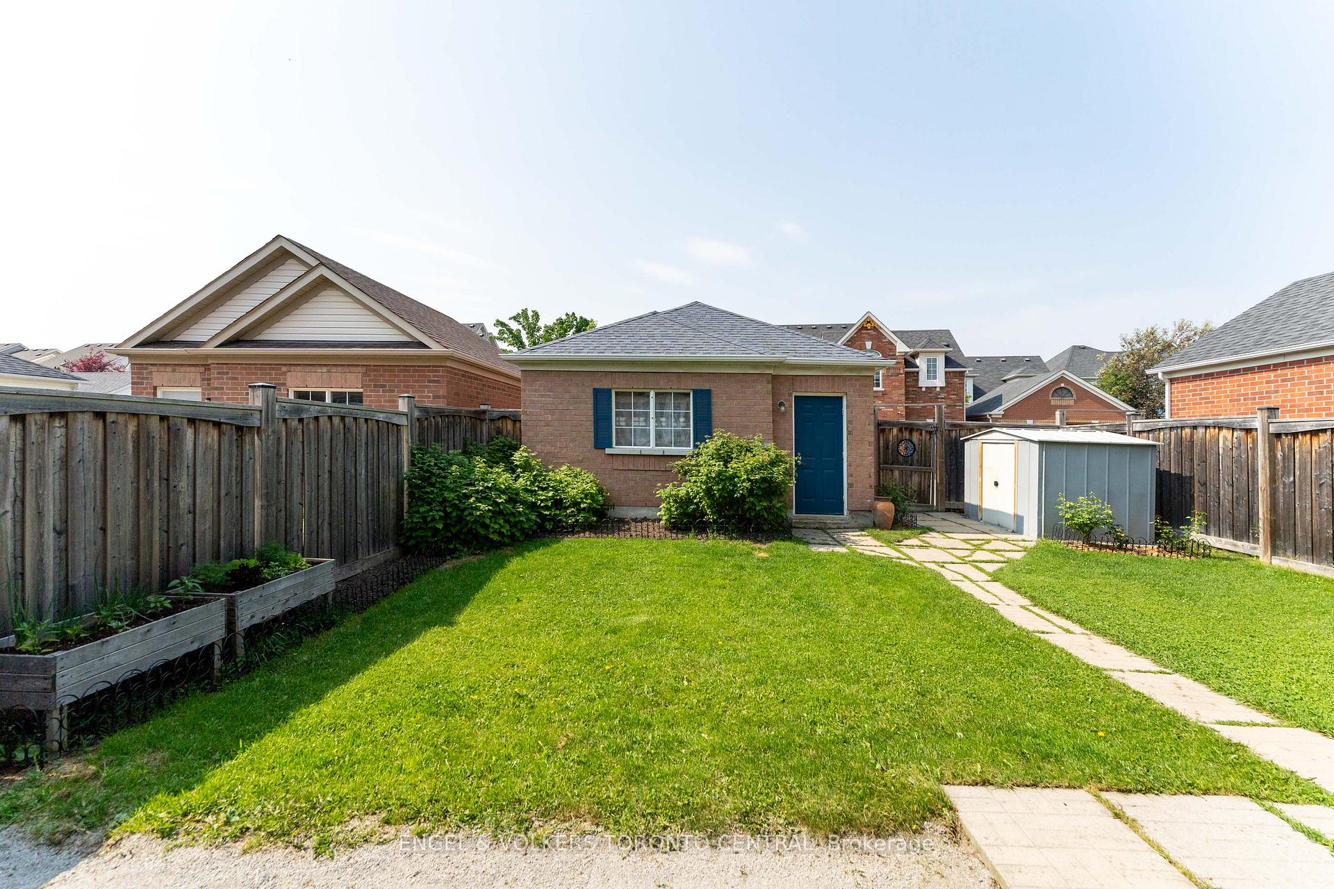 Photo 43 of 22 Donald Sim Avenue, Markham, Cornell — HOMEH
