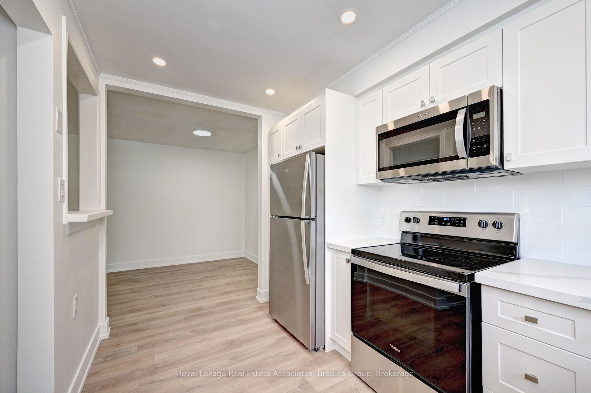 Photo 8 of 354 Southill Drive, Kitchener — HOMEH
