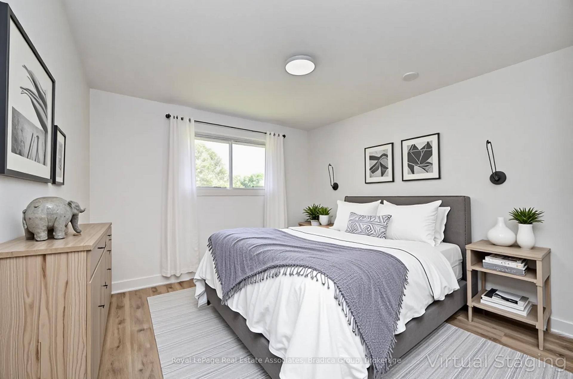 Photo 10 of 354 Southill Drive, Kitchener — HOMEH