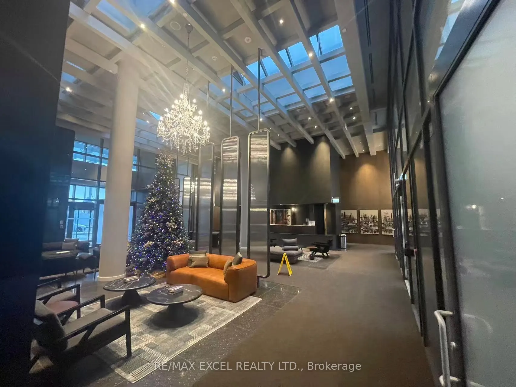 Photo 6 of Unit 4006, 8 Interchange Way, Vaughan, Vaughan Corporate Centre — HOMEH