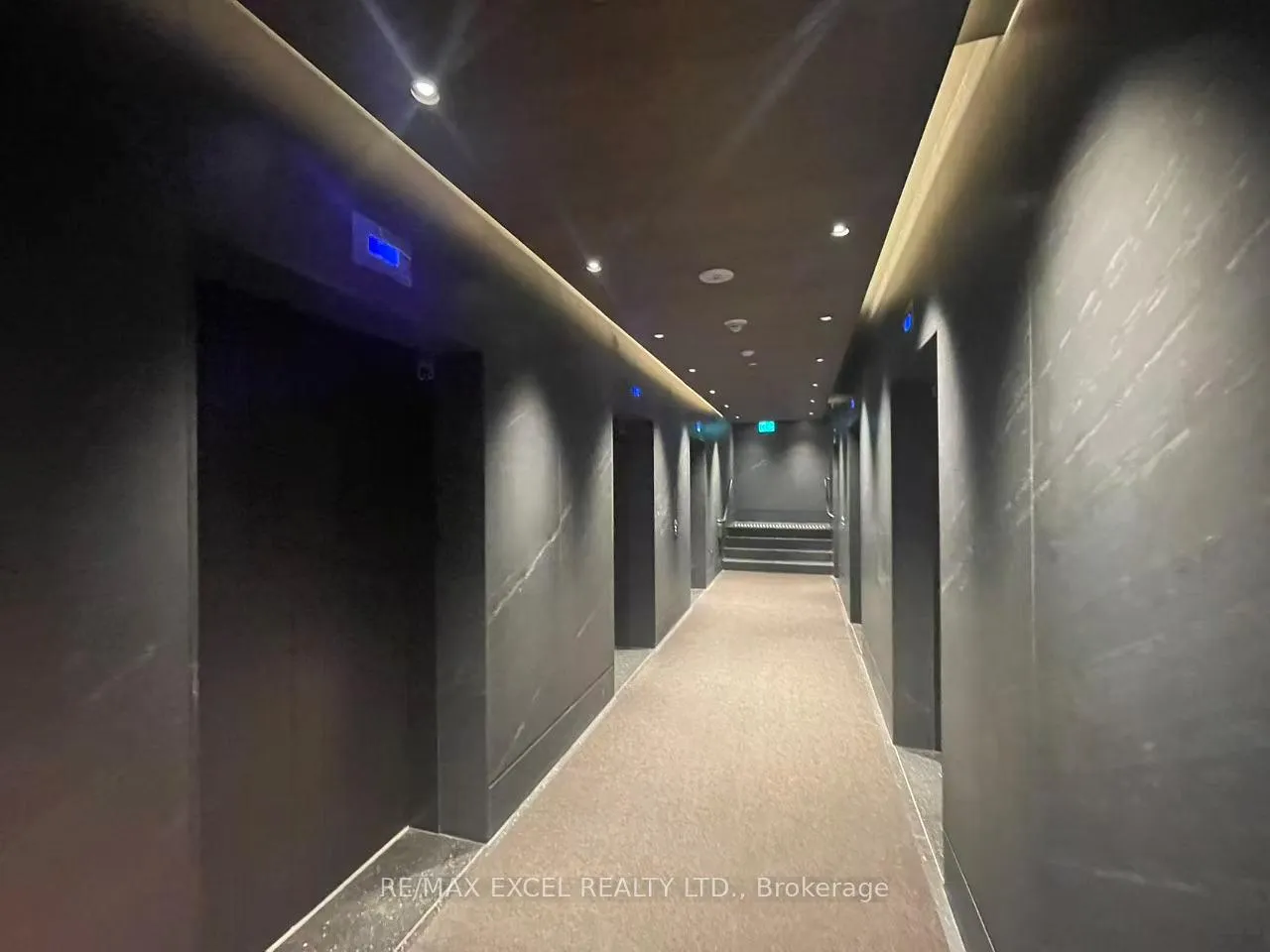 Photo 9 of Unit 4006, 8 Interchange Way, Vaughan, Vaughan Corporate Centre — HOMEH