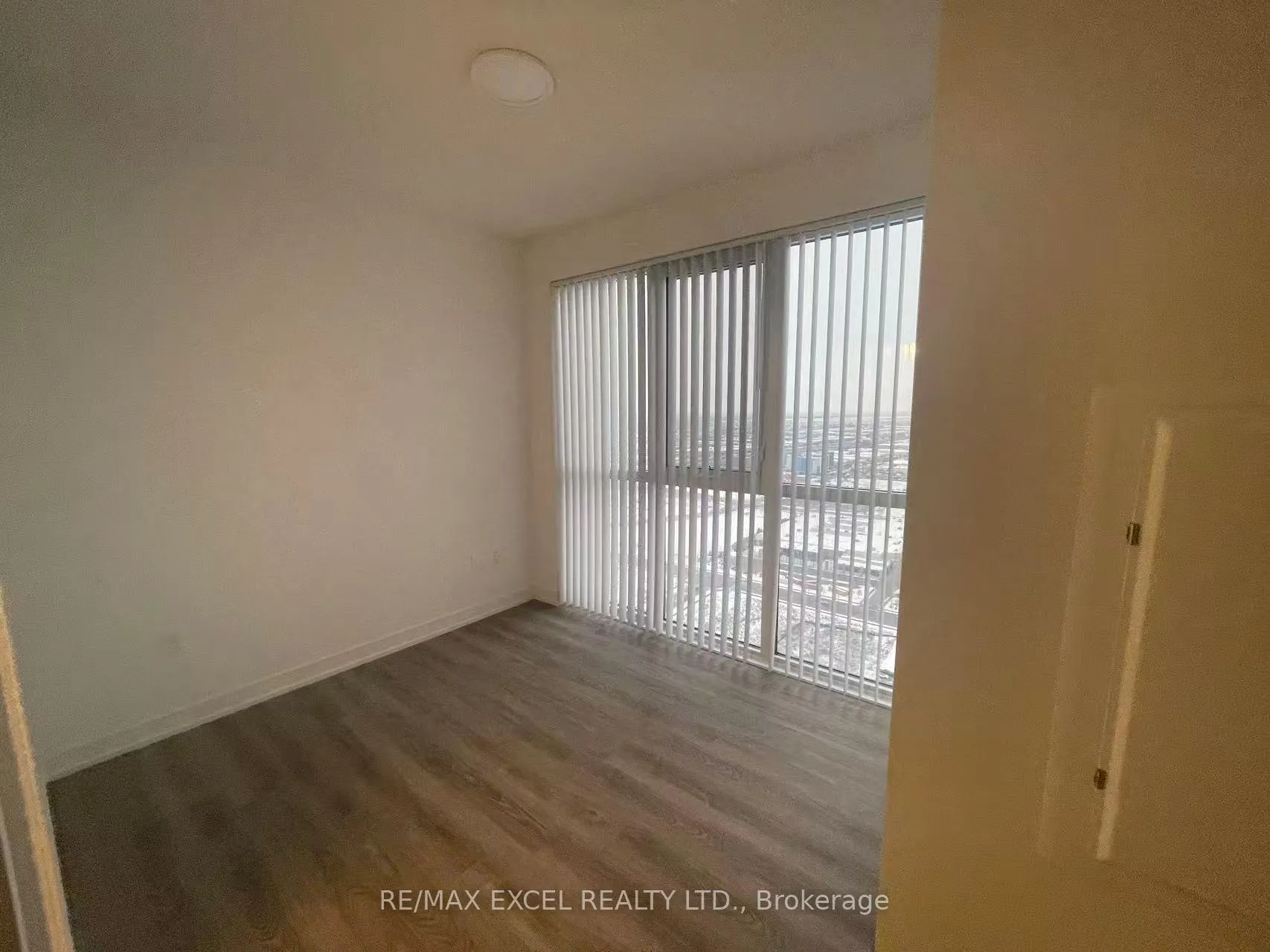 Photo 21 of Unit 4006, 8 Interchange Way, Vaughan, Vaughan Corporate Centre — HOMEH