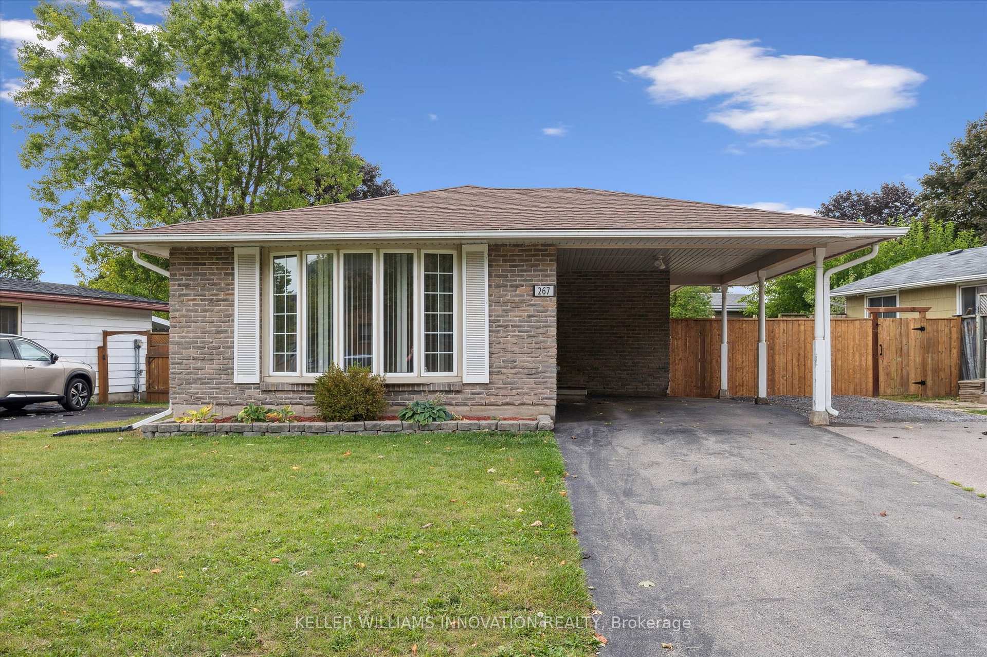 Front of Unit Upper, 267 Kingswood Drive