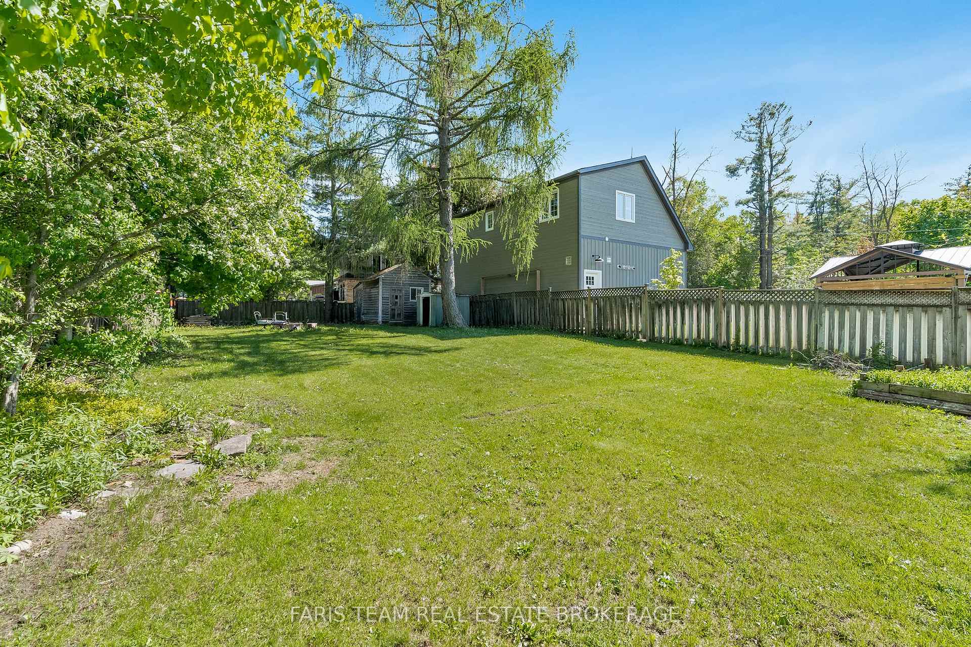 Photo 23 of 3971 Guest Road, Innisfil, Rural Innisfil — HOMEH