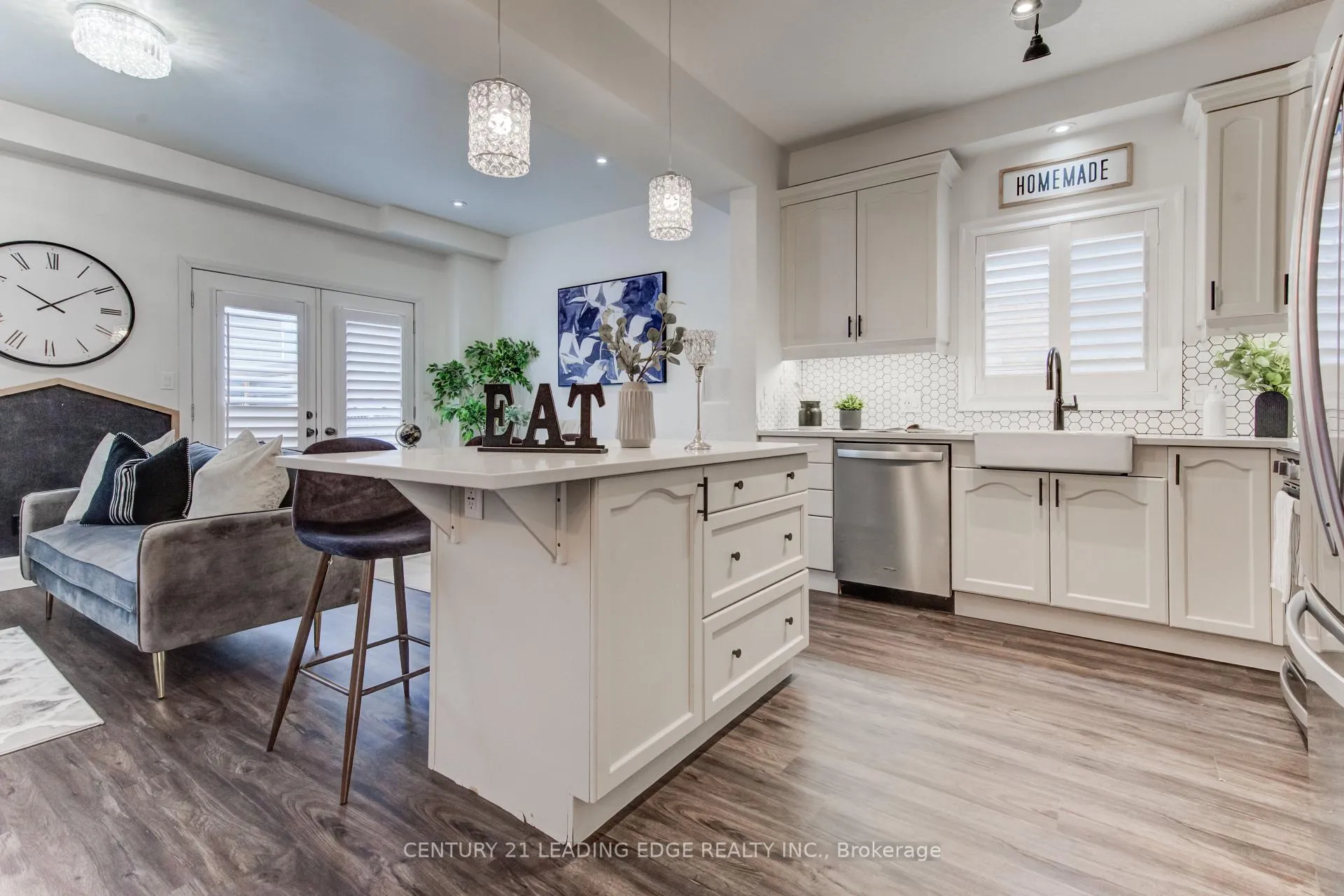 Photo 10 of 277 Watervale Crescent, Kitchener — HOMEH