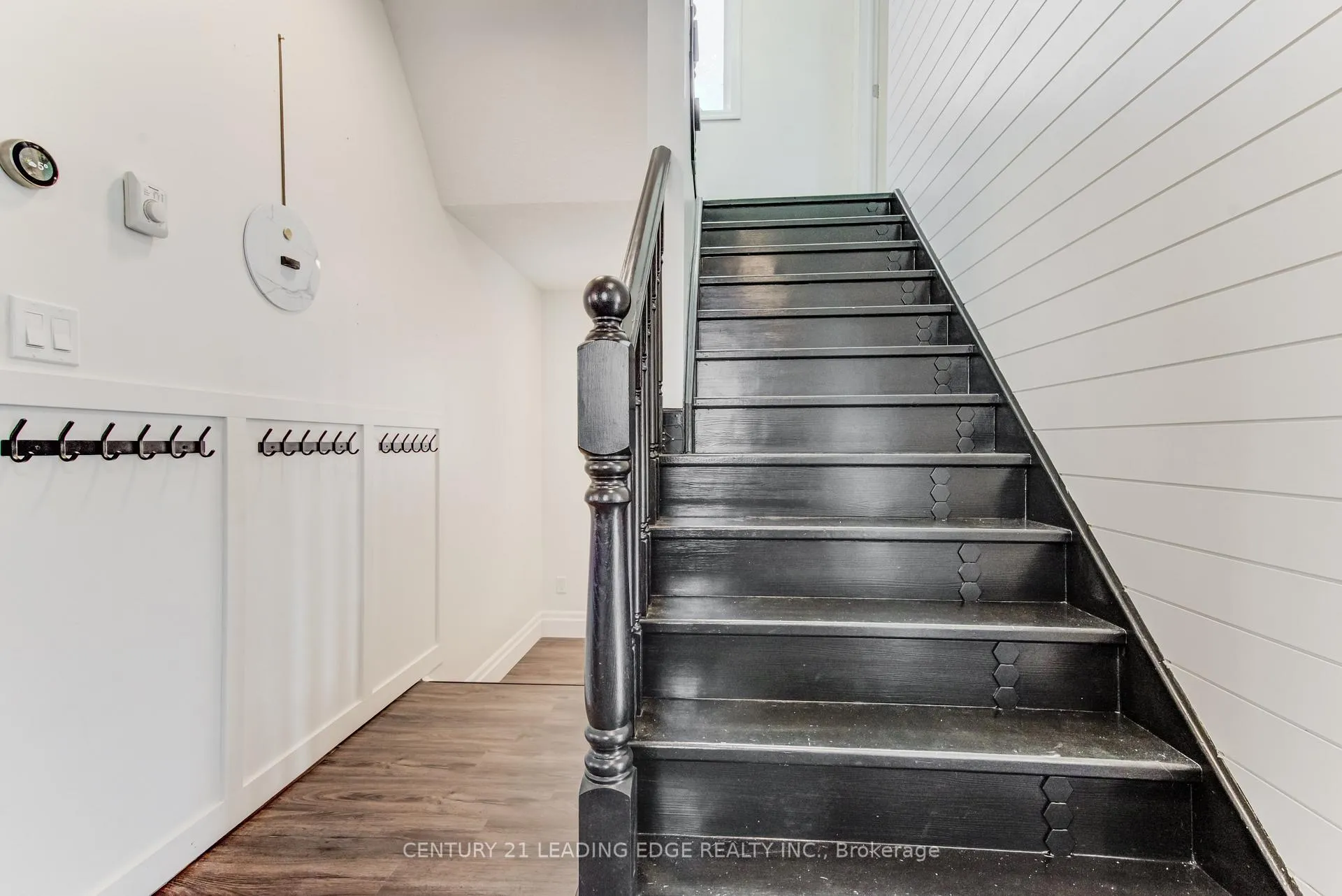 Photo 19 of 277 Watervale Crescent, Kitchener — HOMEH