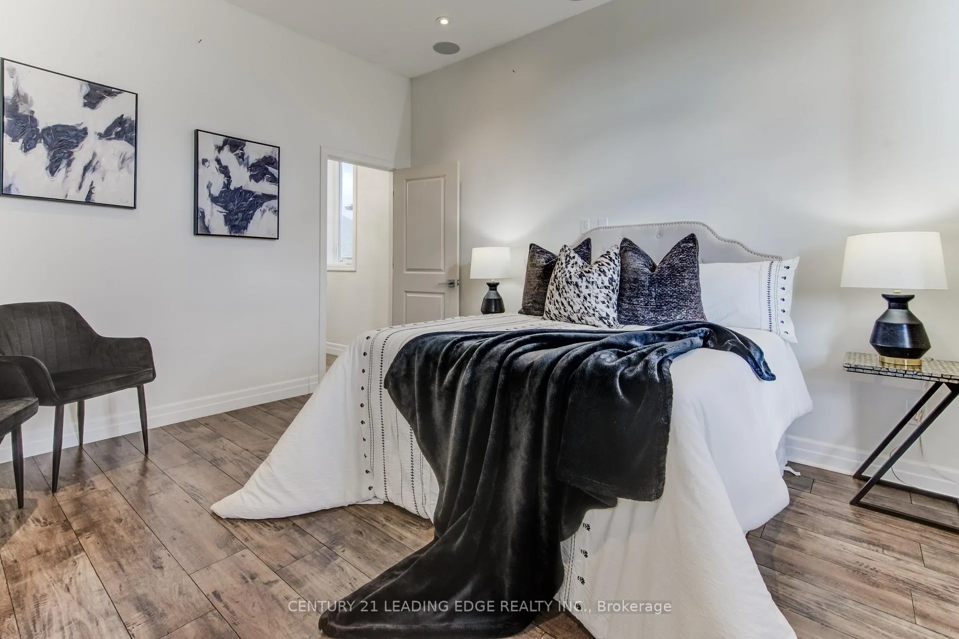 Photo 27 of 277 Watervale Crescent, Kitchener — HOMEH