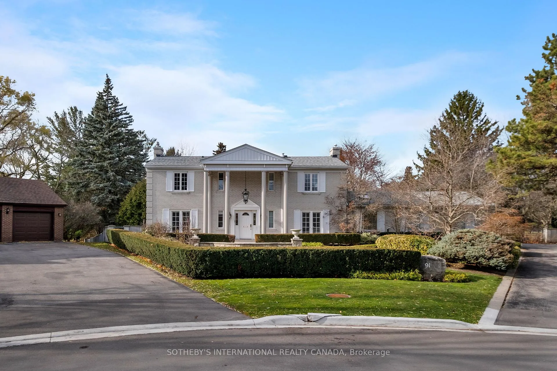 Photo 2 of 91 Fairway Heights Drive, Markham, Bayview Fairway-Bayview Country Club Estates — HOMEH