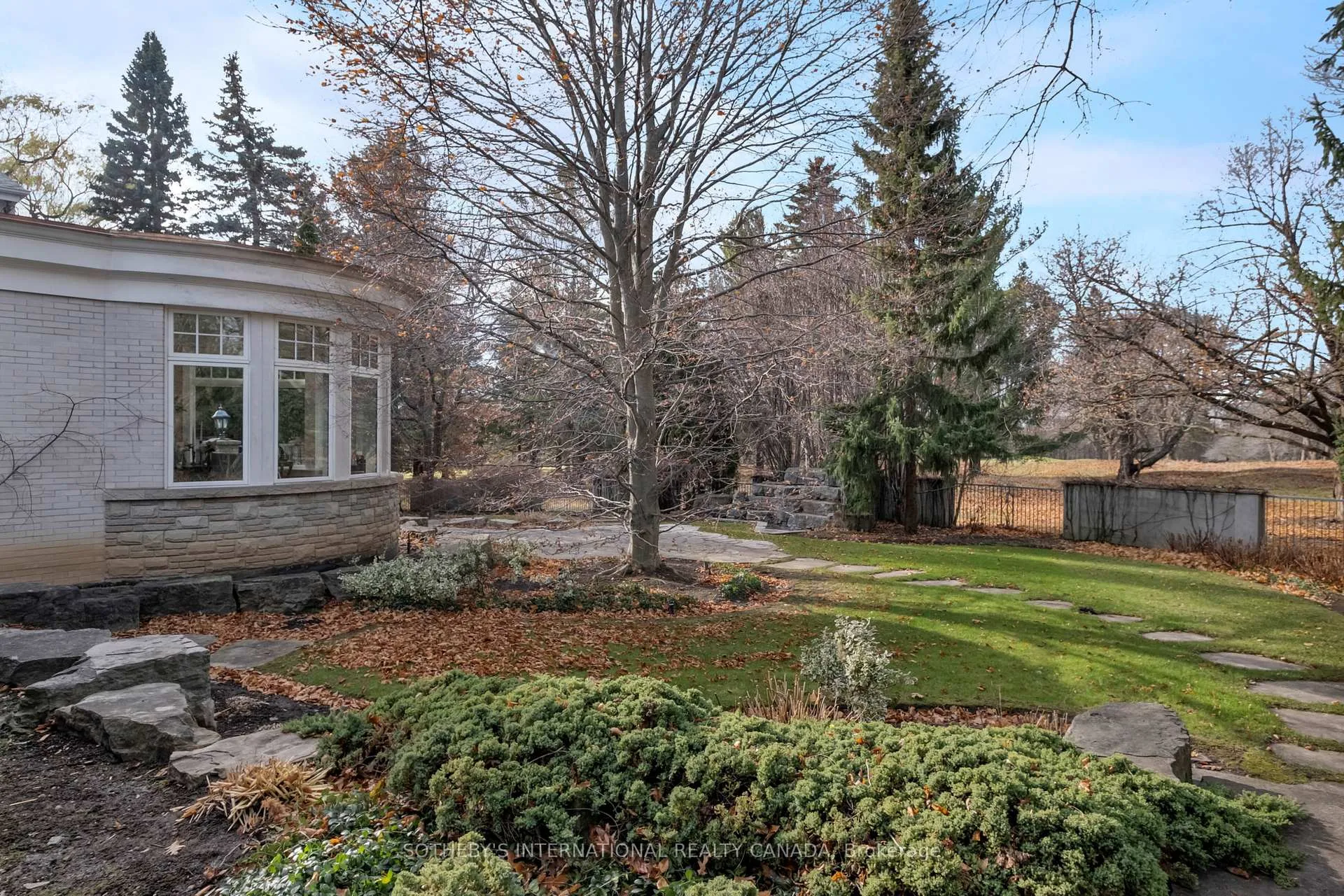 Photo 34 of 91 Fairway Heights Drive, Markham, Bayview Fairway-Bayview Country Club Estates — HOMEH