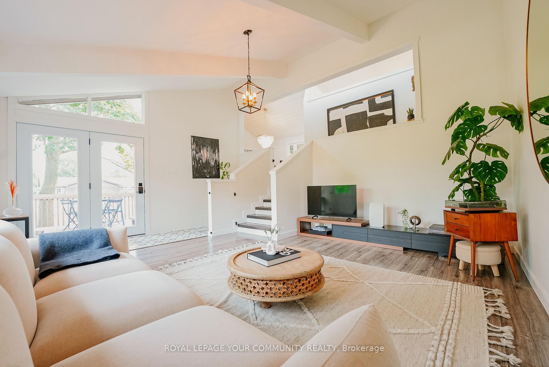 Photo 1 of 2320 Somers Boulevard, Innisfil, Alcona — HOMEH