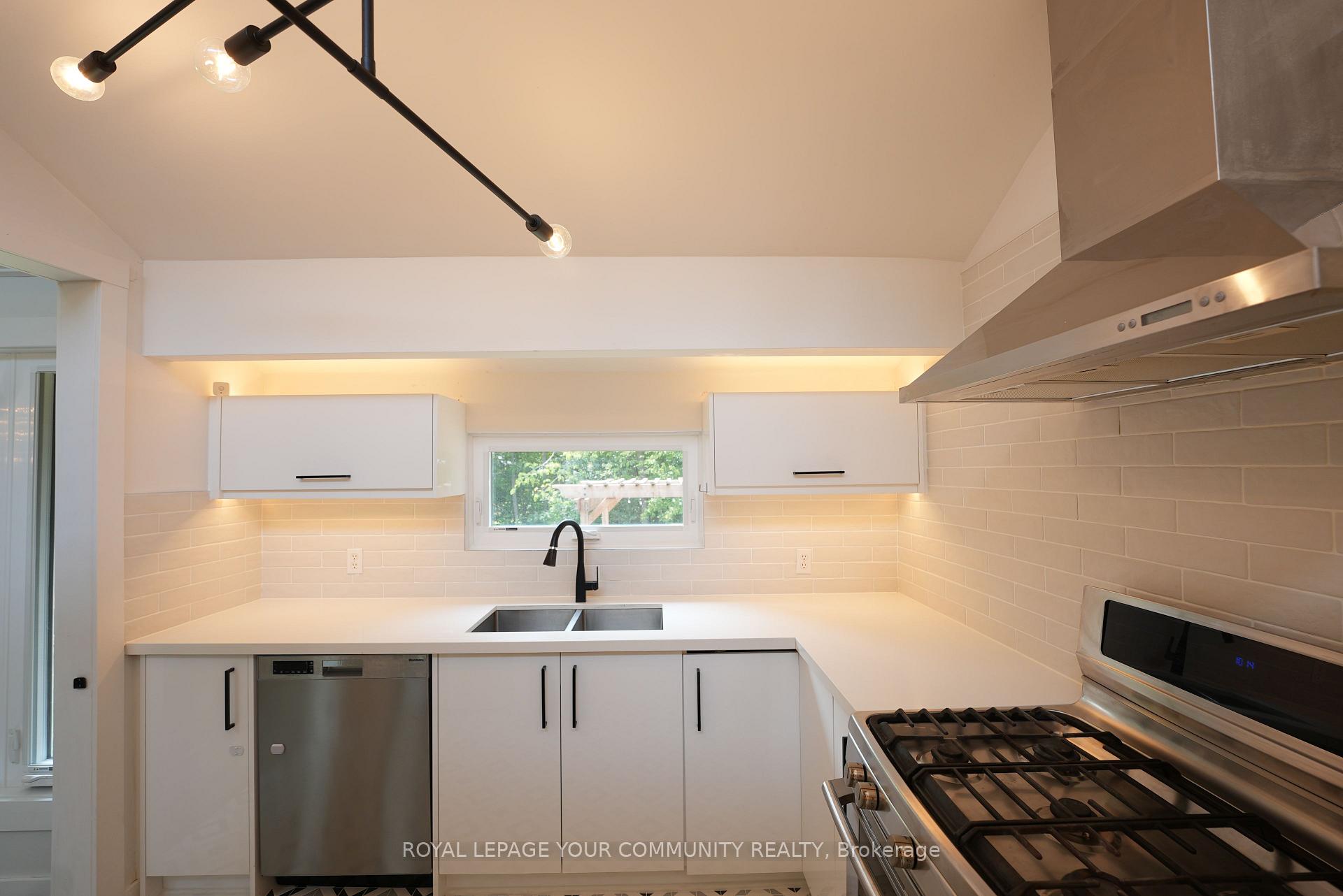 Photo 19 of 2320 Somers Boulevard, Innisfil, Alcona — HOMEH