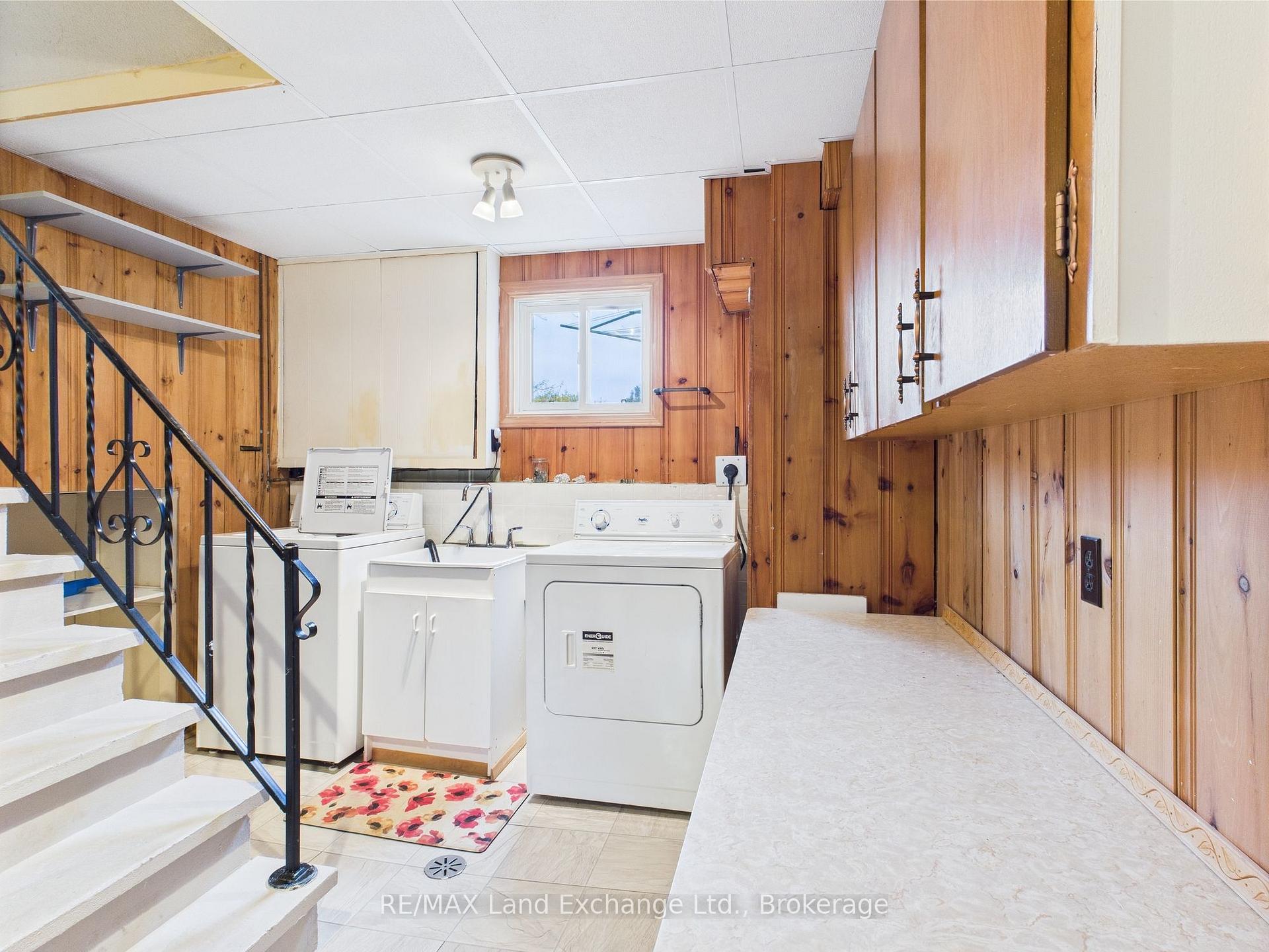Photo 17 of 12 Inverlyn Crescent S, Kincardine — HOMEH