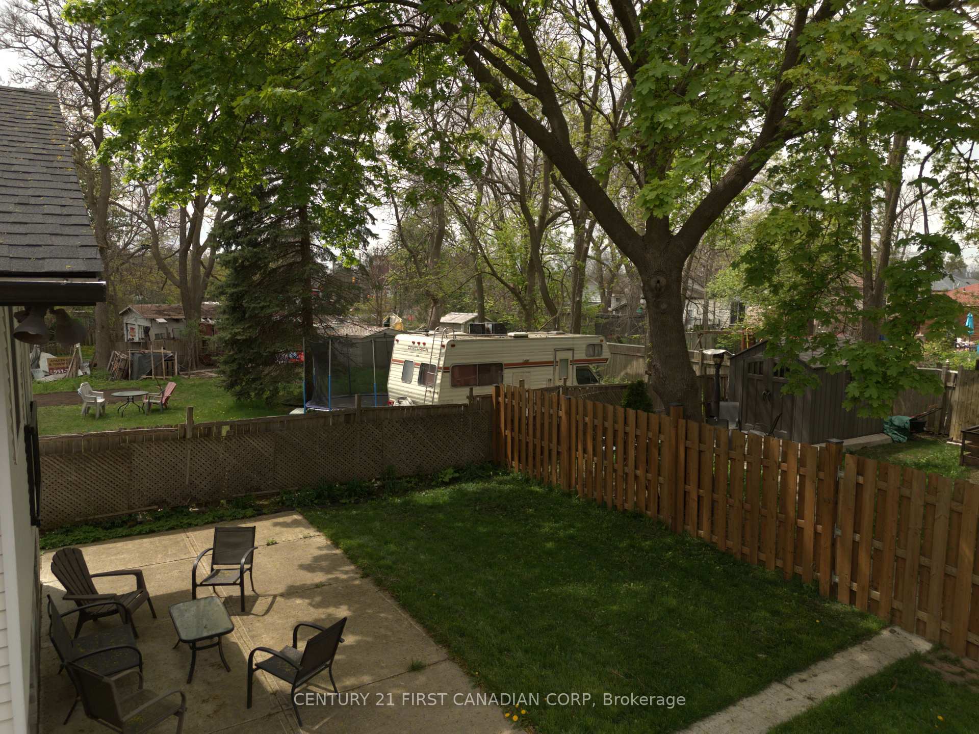 Photo 4 of 18 Watson Street, London, South H — HOMEH