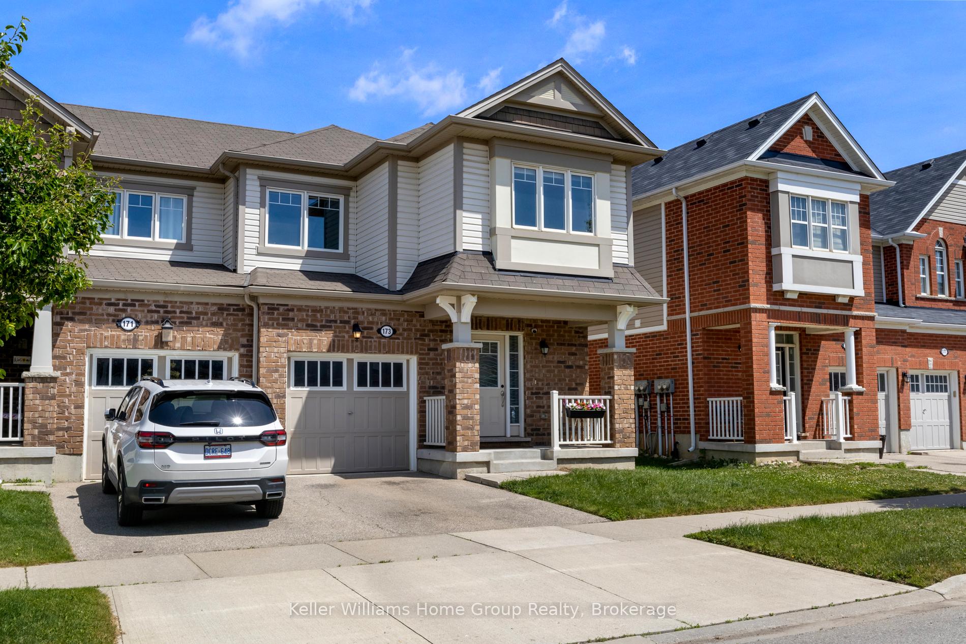 Photo 2 of 173 West Oak Trail, Kitchener — HOMEH