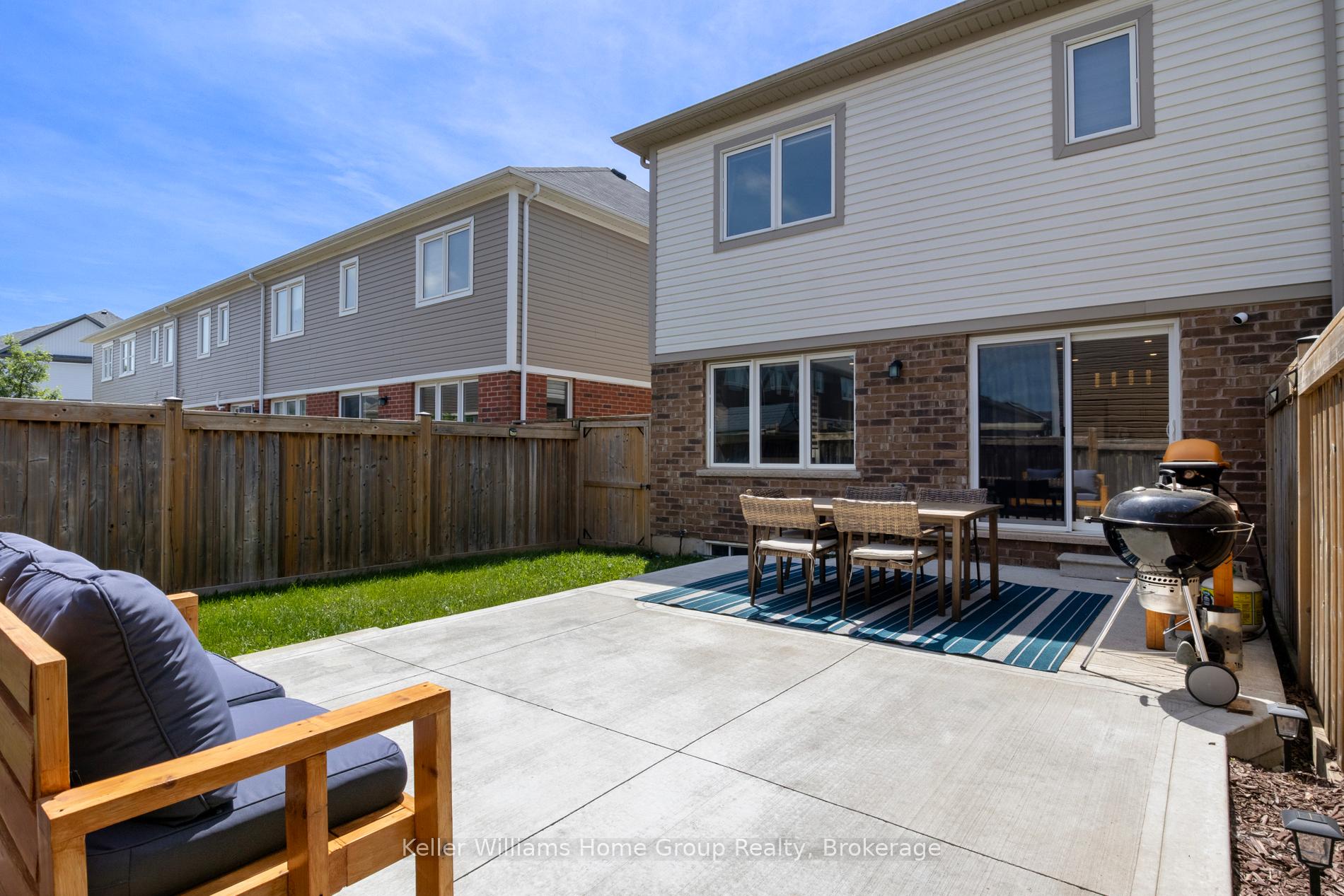 Photo 35 of 173 West Oak Trail, Kitchener — HOMEH