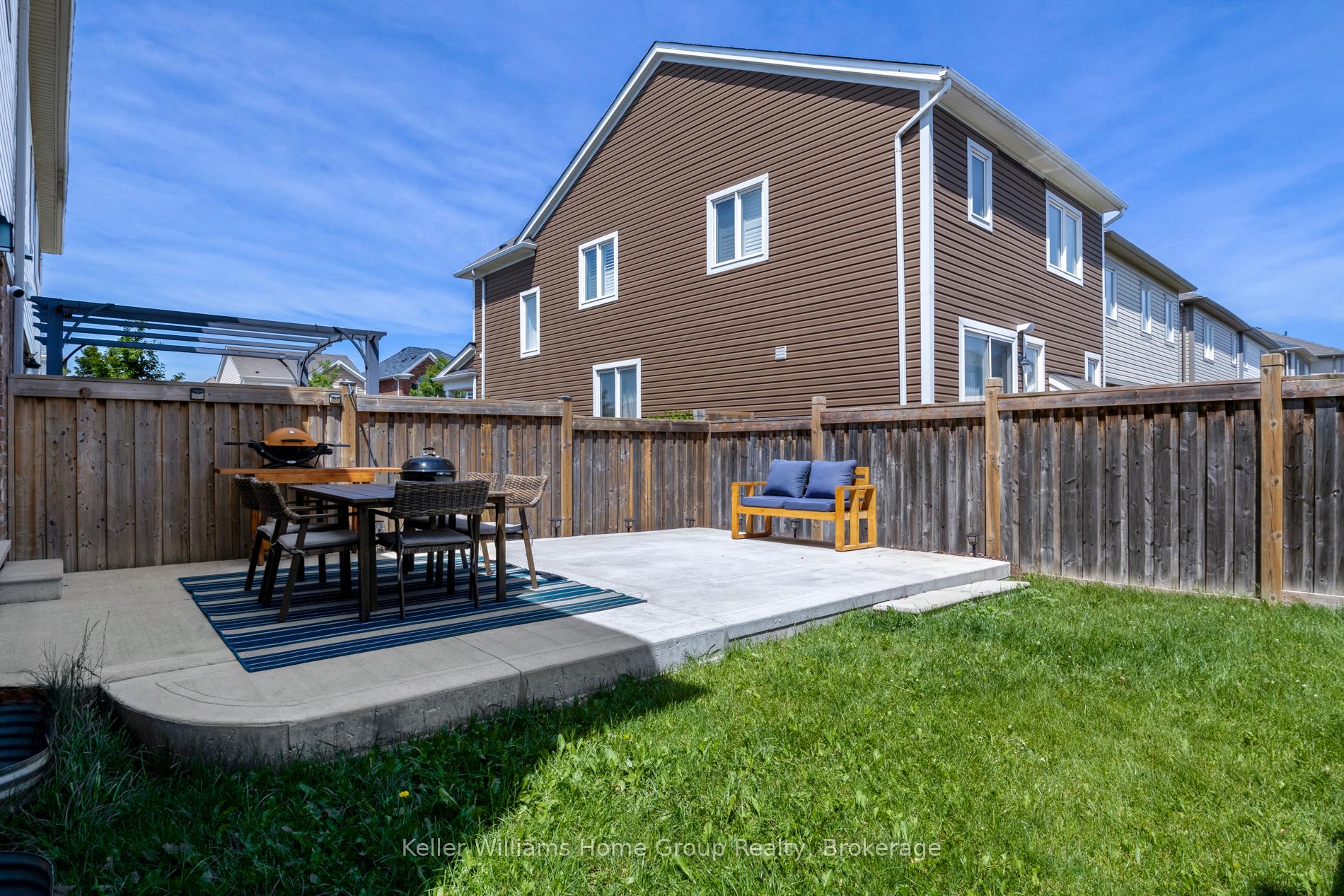 Photo 37 of 173 West Oak Trail, Kitchener — HOMEH