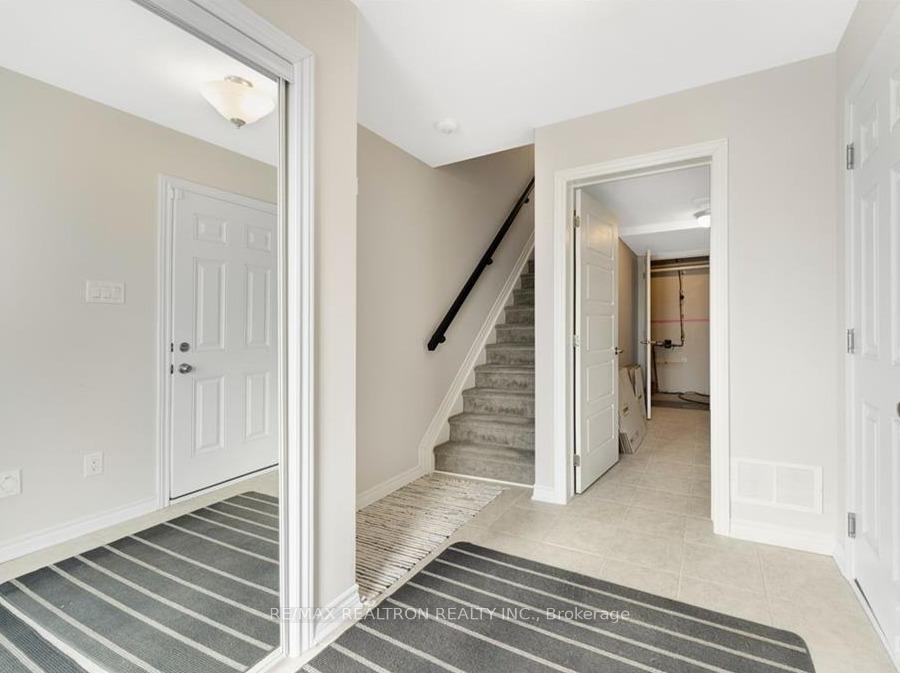 Photo 3 of 244 Clintonia Street, Ottawa, Kanata - Emerald Meadows/Trailwest — HOMEH