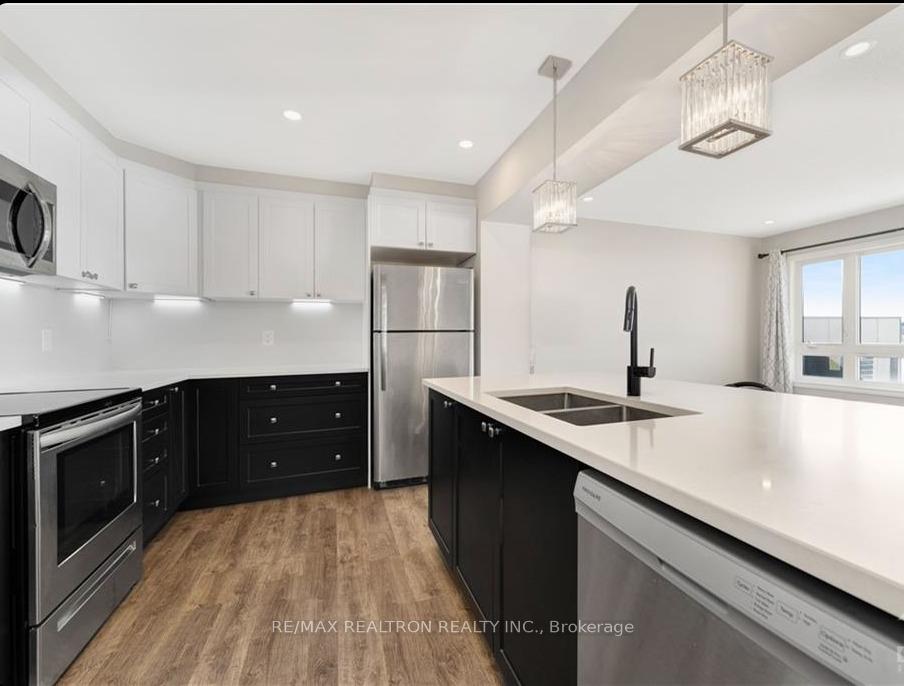 Photo 6 of 244 Clintonia Street, Ottawa, Kanata - Emerald Meadows/Trailwest — HOMEH