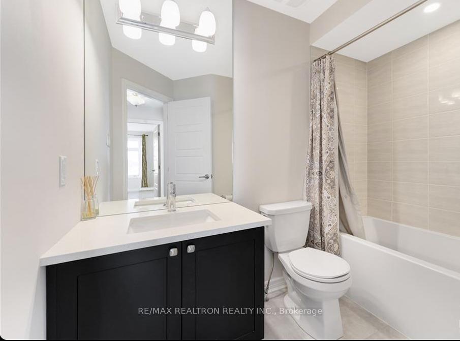 Photo 17 of 244 Clintonia Street, Ottawa, Kanata - Emerald Meadows/Trailwest — HOMEH