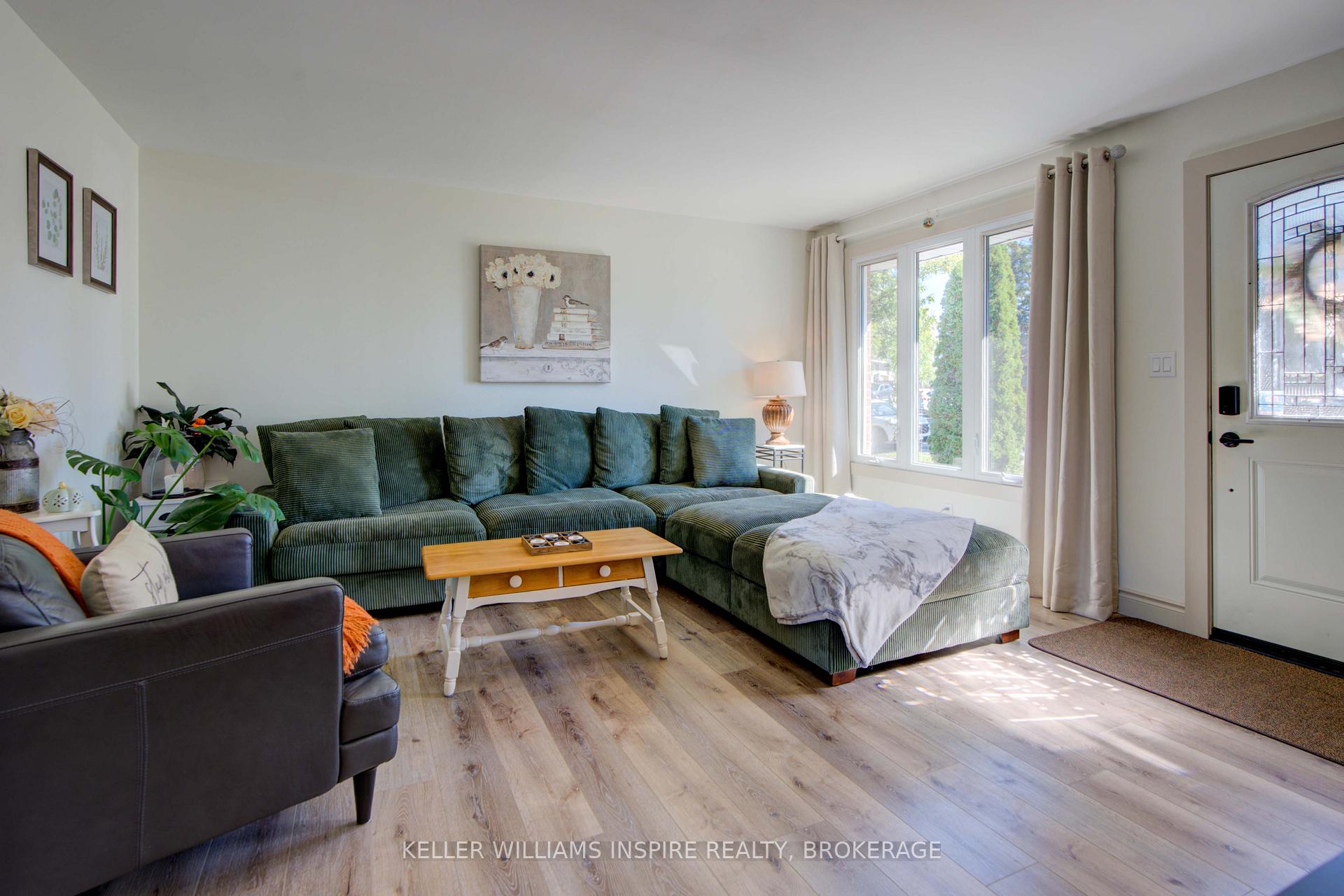 Photo 11 of 11 Harvard Place, Loyalist, Amherstview — HOMEH