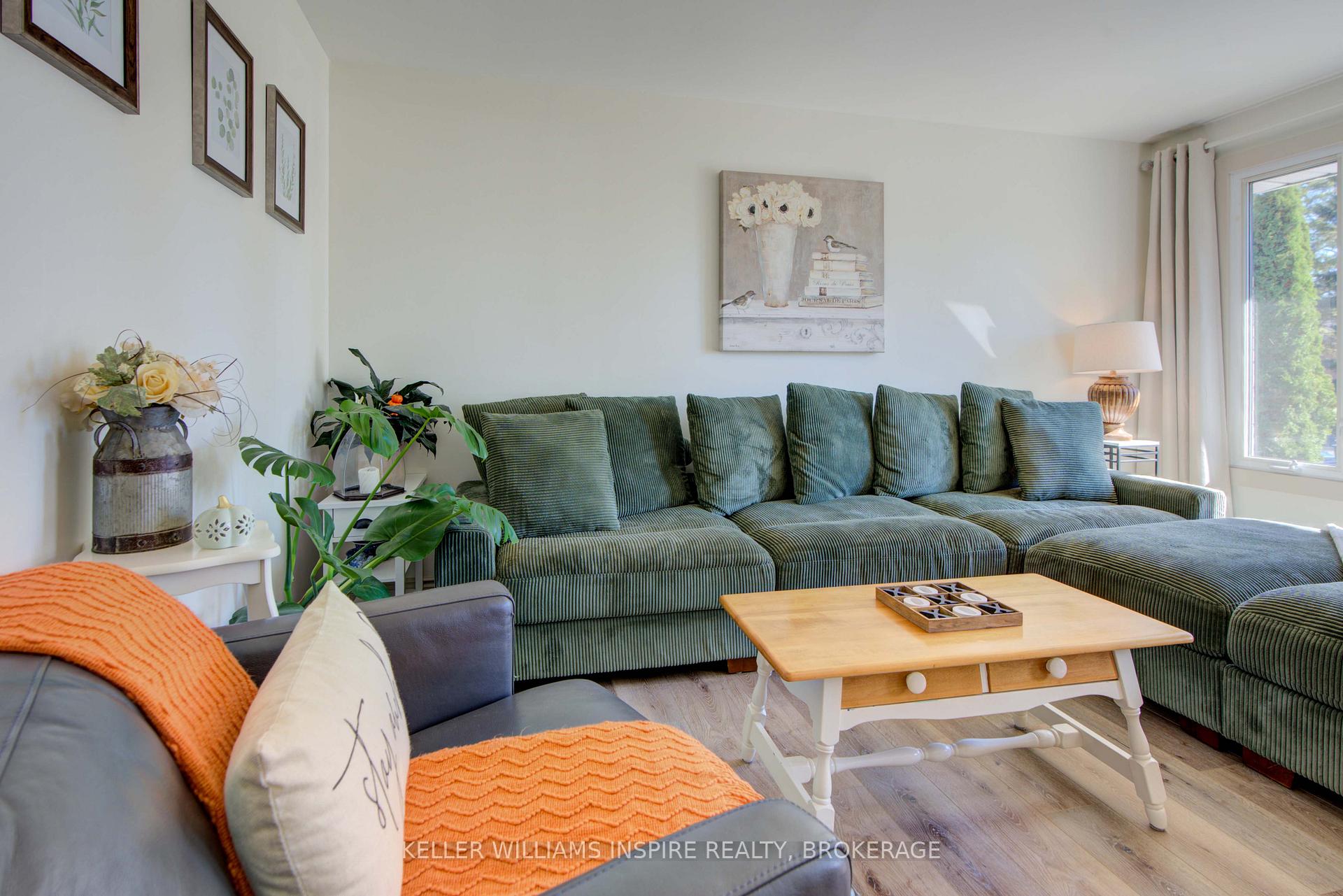 Photo 12 of 11 Harvard Place, Loyalist, Amherstview — HOMEH