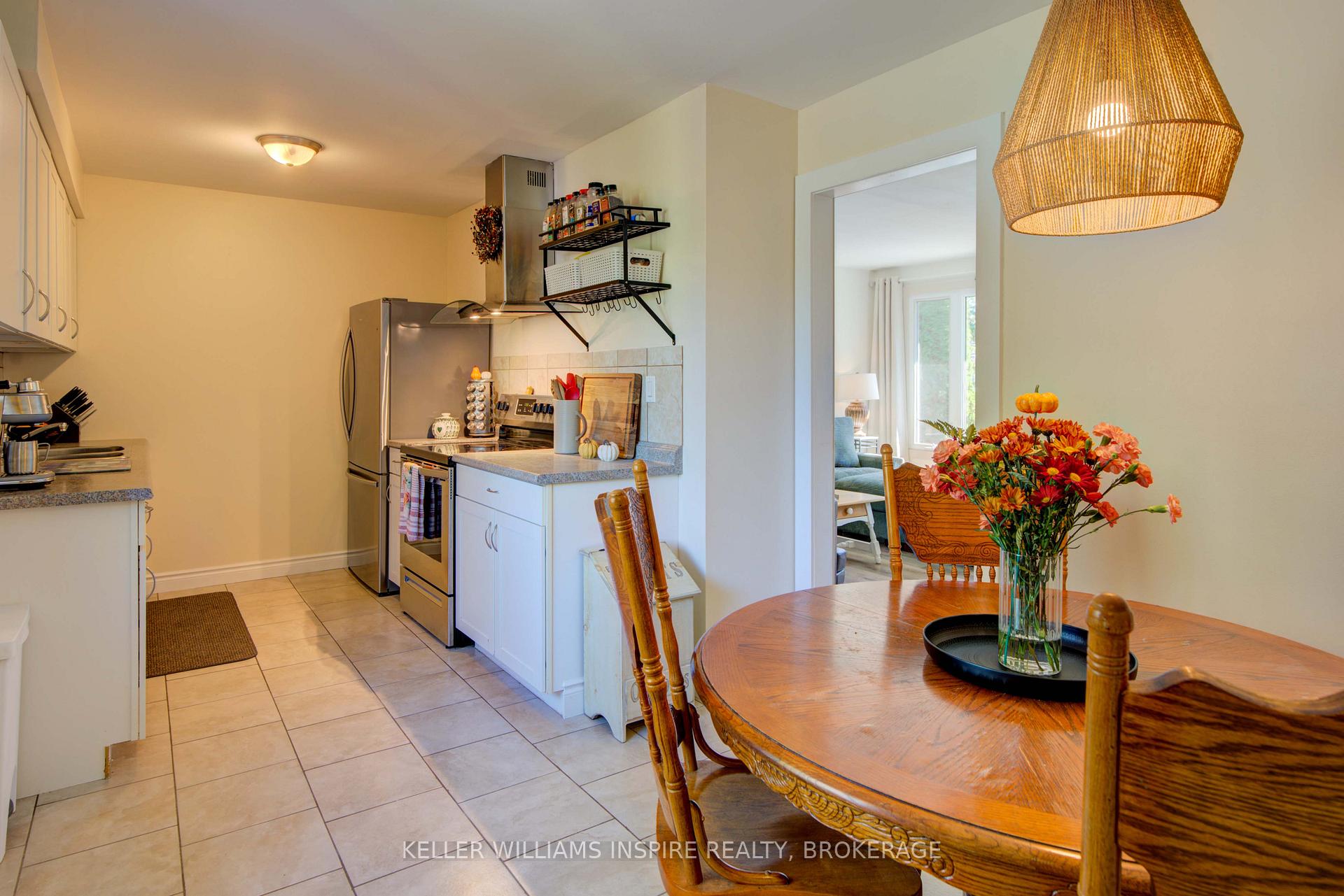 Photo 18 of 11 Harvard Place, Loyalist, Amherstview — HOMEH