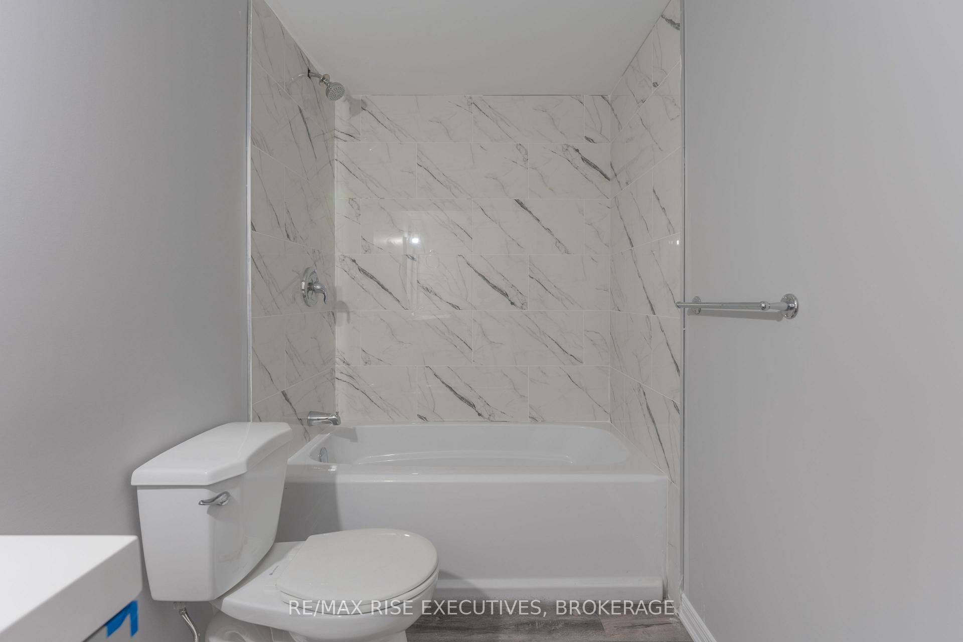 Photo 12 of Unit 2, 788 Hillside Drive, Kingston, South of Taylor-Kidd Blvd — HOMEH