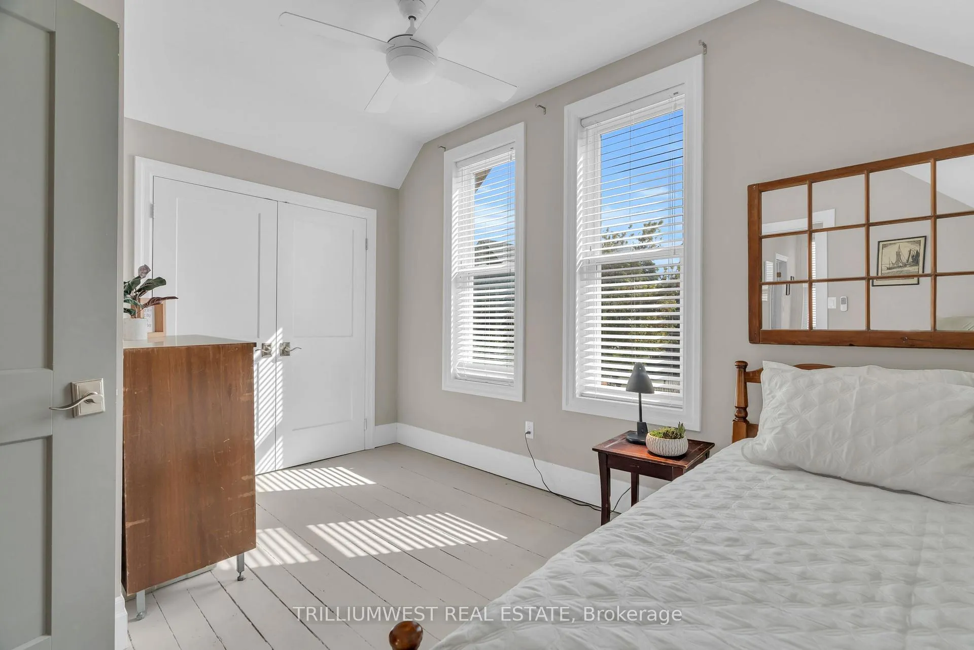 Photo 24 of 210 Lancaster Street E, Kitchener — HOMEH