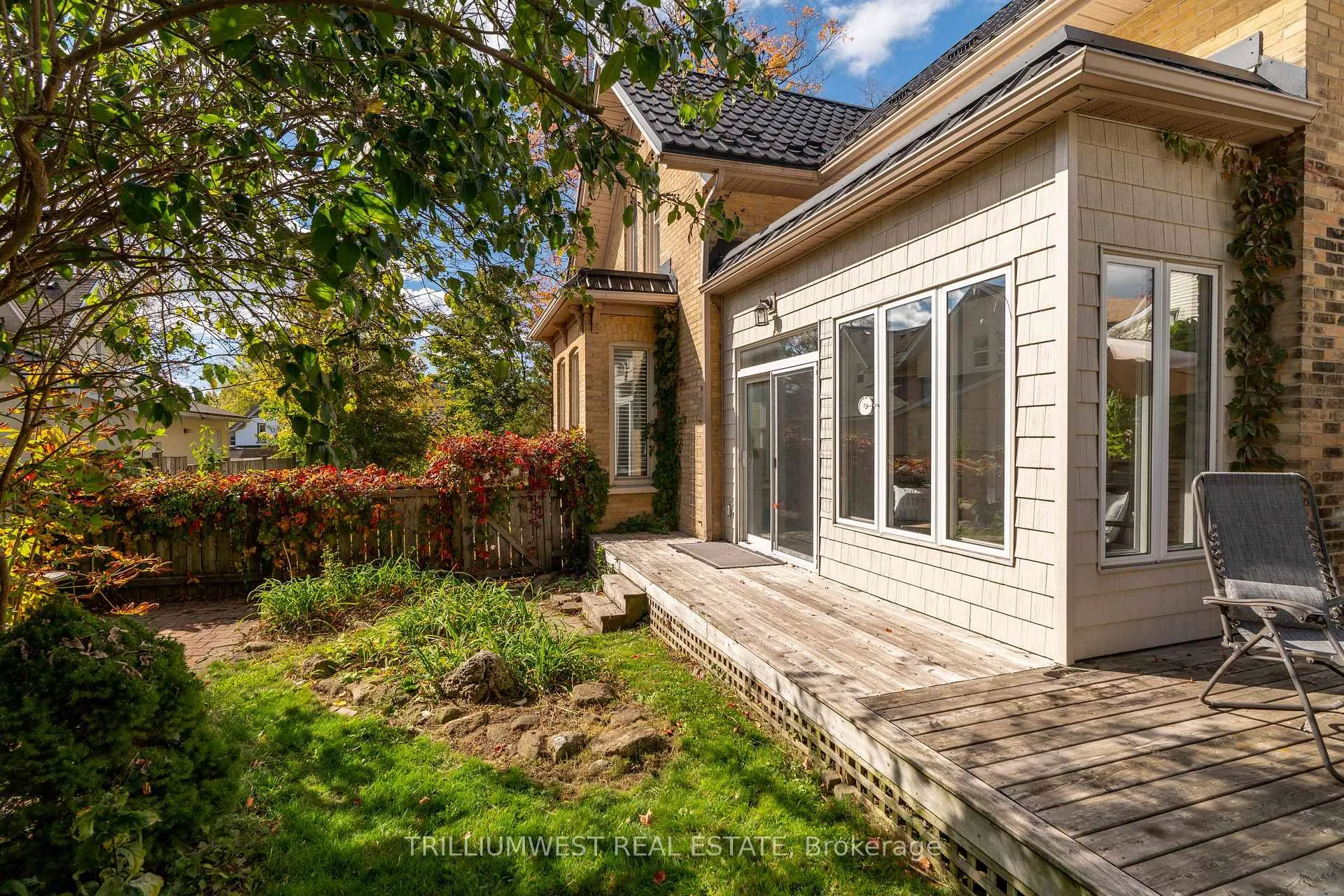 Photo 32 of 210 Lancaster Street E, Kitchener — HOMEH
