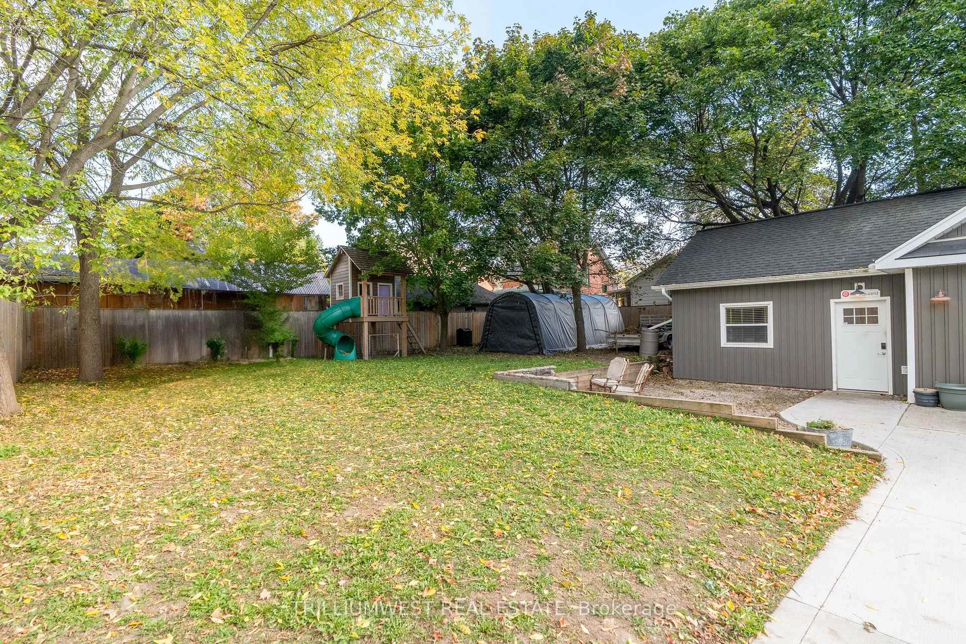 Photo 35 of 210 Lancaster Street E, Kitchener — HOMEH