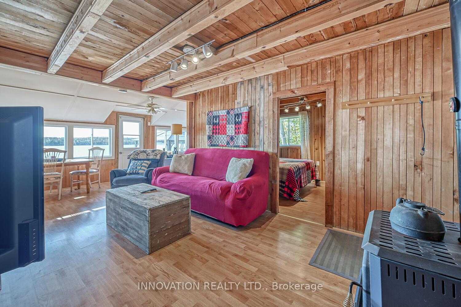 Photo 11 of 243 Maple Hollow Drive, Lanark Highlands, Lanark Highlands (Dalhousie) Twp — HOMEH