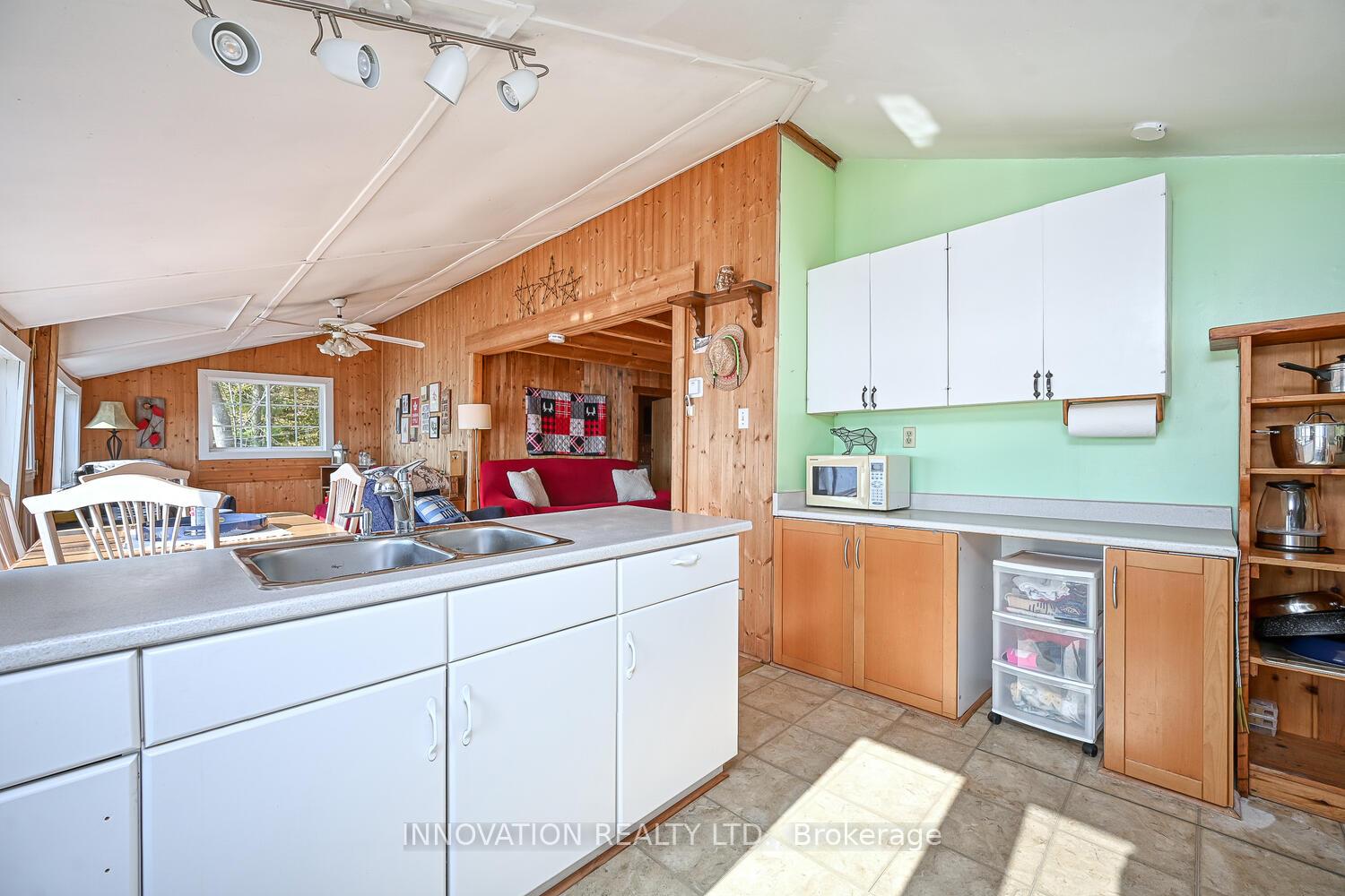 Photo 20 of 243 Maple Hollow Drive, Lanark Highlands, Lanark Highlands (Dalhousie) Twp — HOMEH