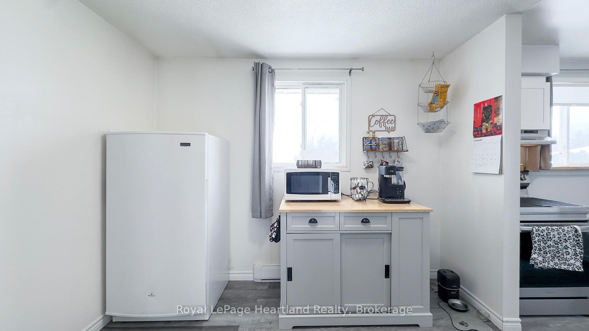 Photo 10 of 666 Hunter Street, Kincardine — HOMEH