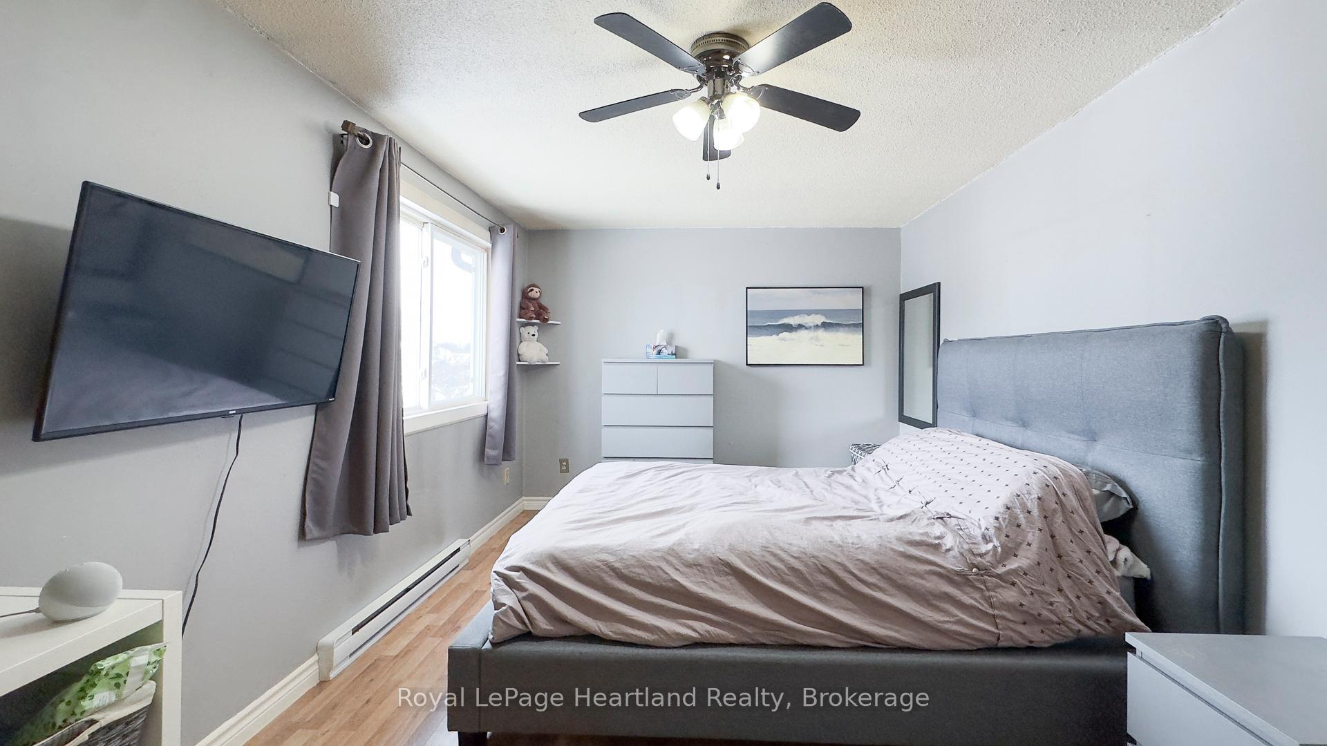 Photo 25 of 666 Hunter Street, Kincardine — HOMEH