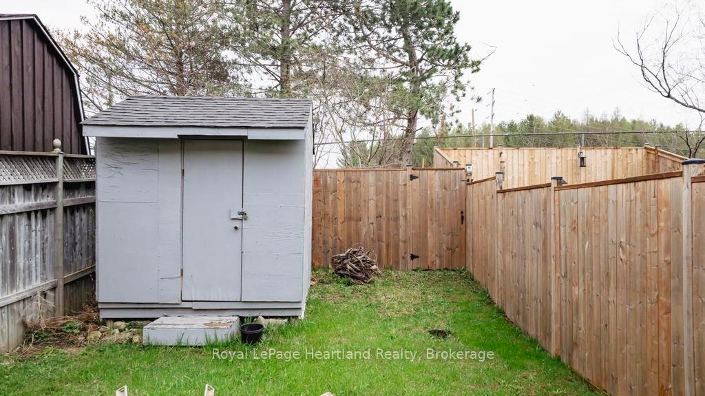 Photo 35 of 666 Hunter Street, Kincardine — HOMEH