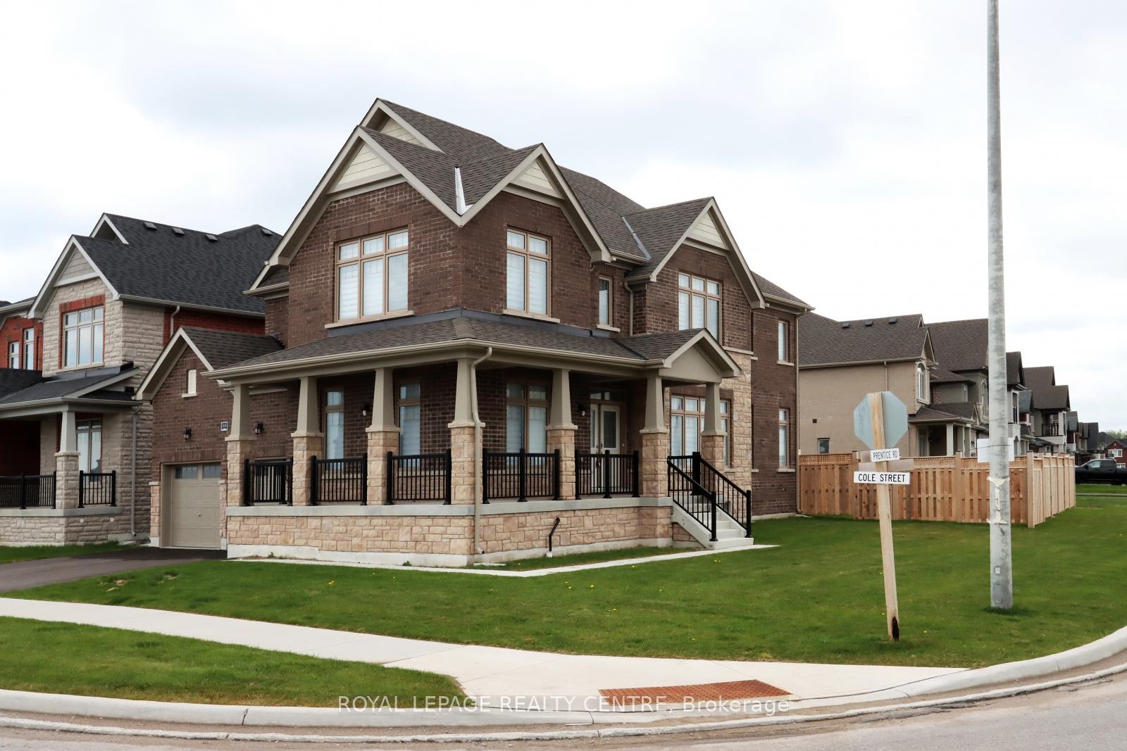 Photo 4 of 1131 Cole Street, Innisfil, Rural Innisfil — HOMEH