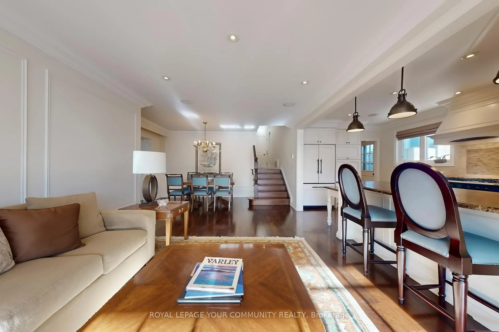 Photo 8 of 67 Fred Varley Drive, Markham, Unionville — HOMEH