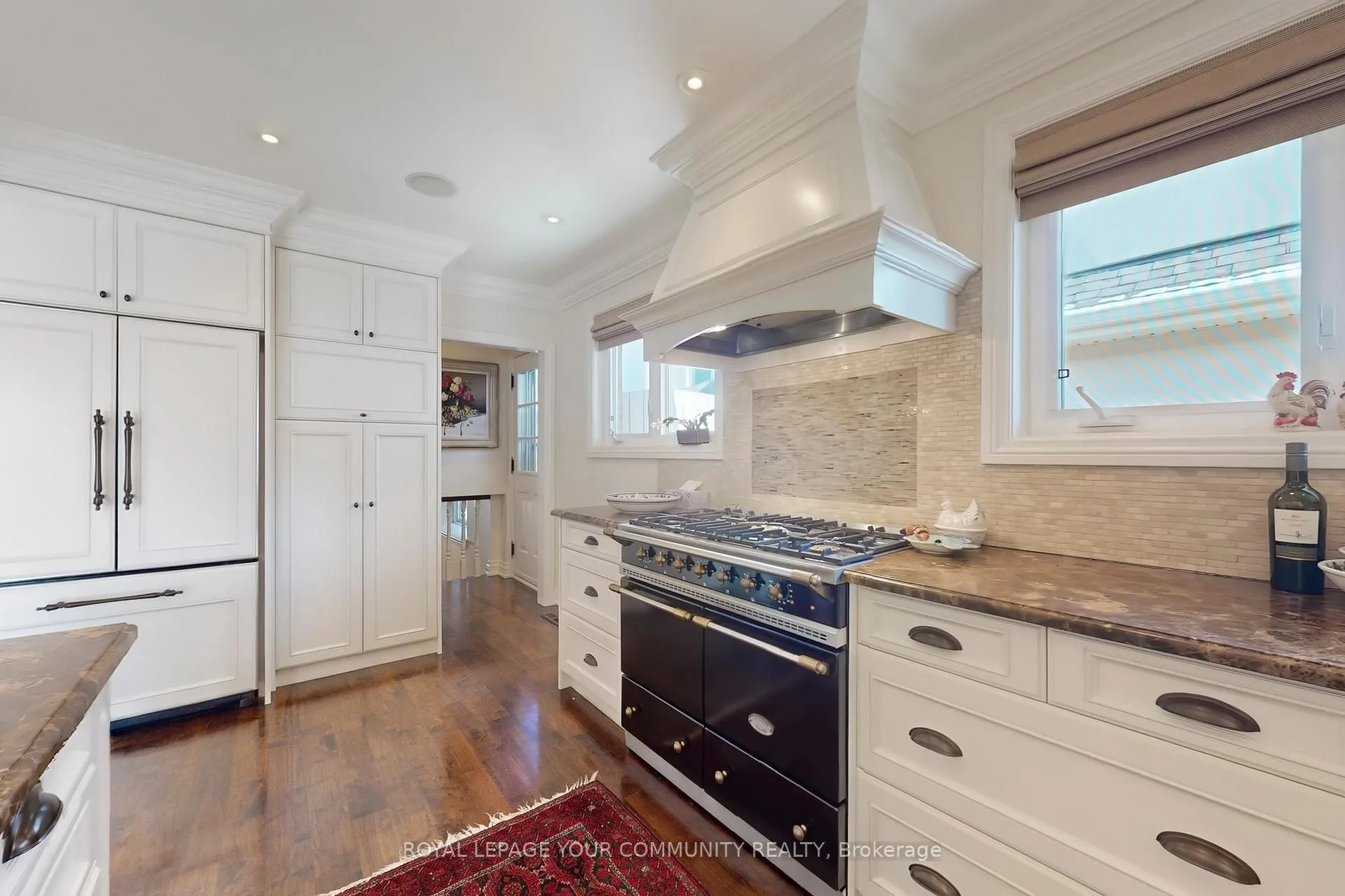 Photo 16 of 67 Fred Varley Drive, Markham, Unionville — HOMEH